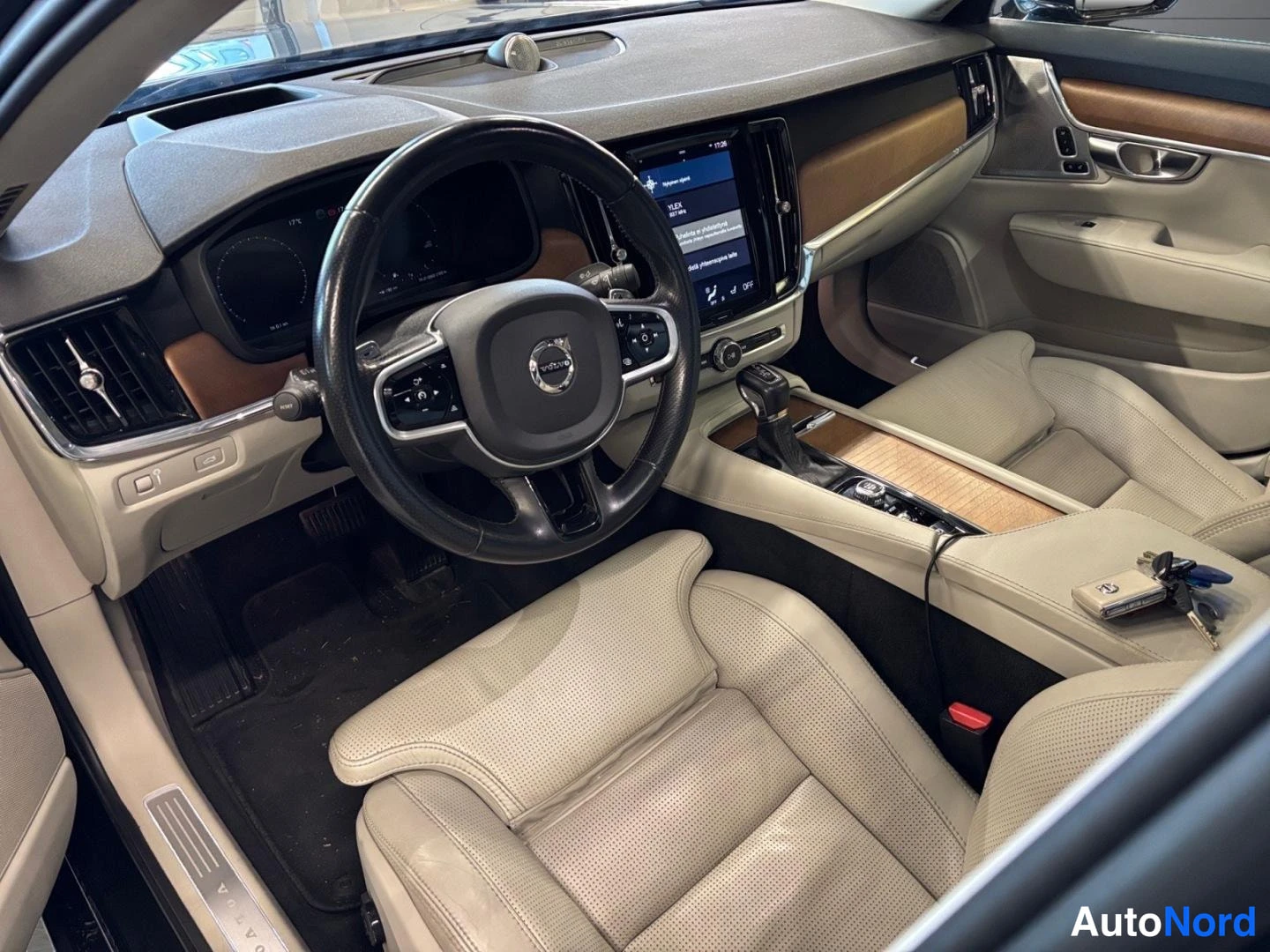 Black Volvo S90 2018, cockpit, photo 7