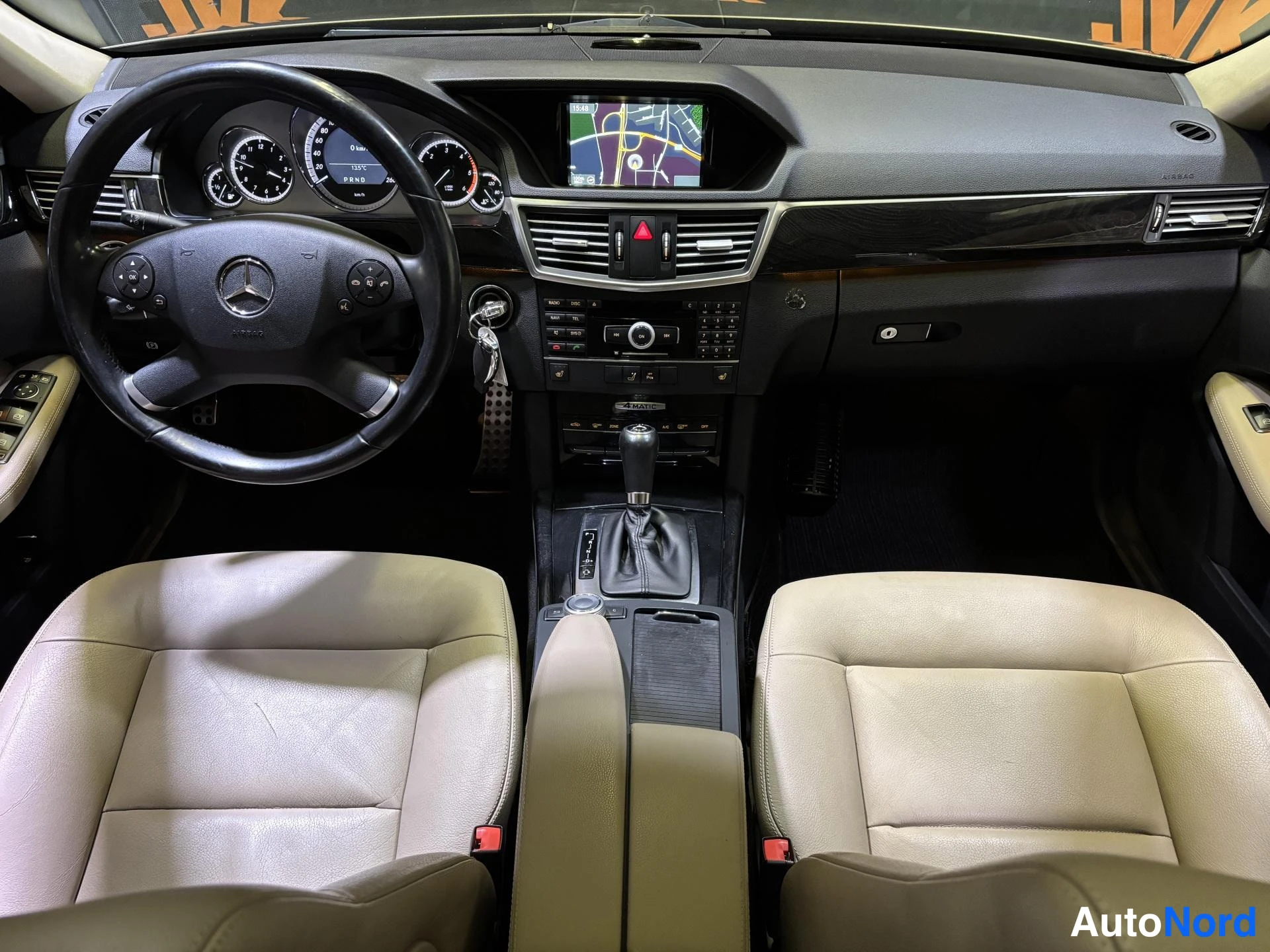 Brown Mercedes-Benz E 2011, cockpit, photo 6