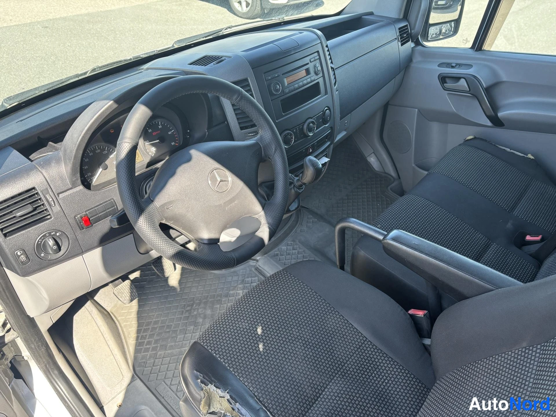 Grey Mercedes-Benz Sprinter 2009, cockpit, photo 6