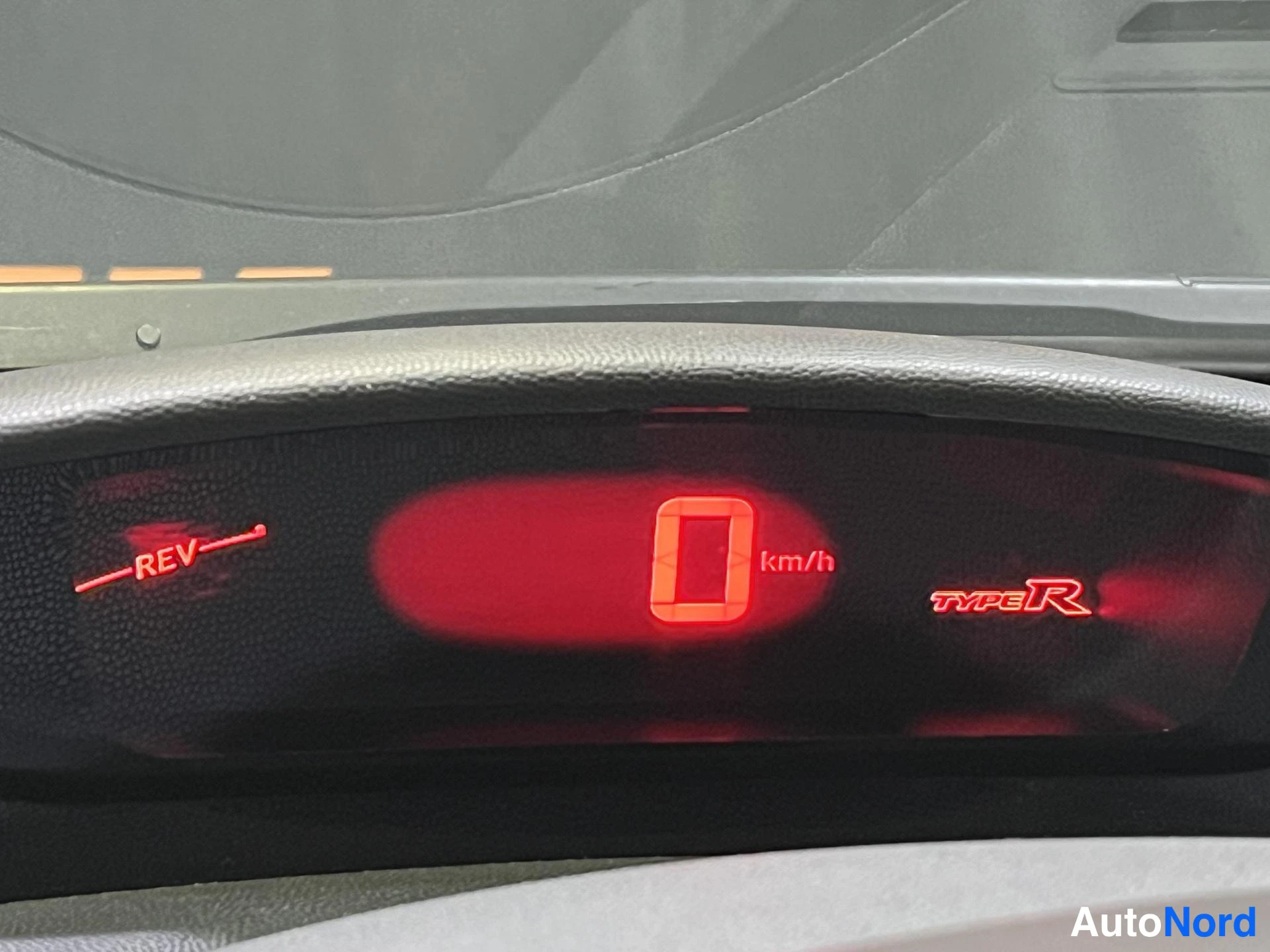 Red Honda Civic 2009, detail, photo 17