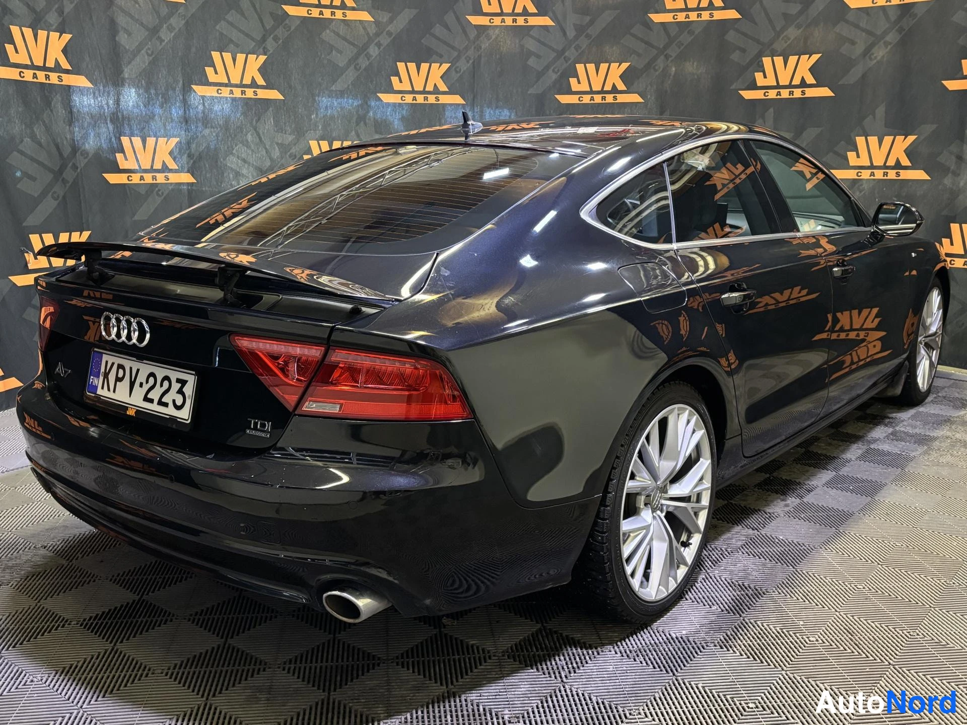 Black Audi A7 2012, rear three-quarter, photo 3