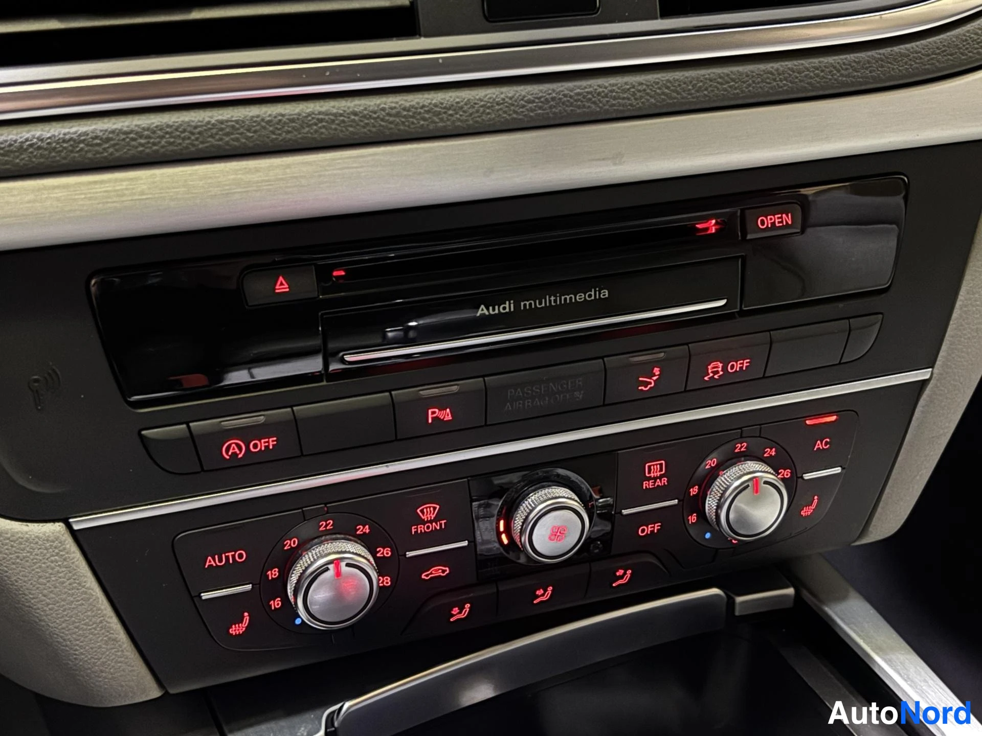 Black Audi A7 2012, detail, photo 16