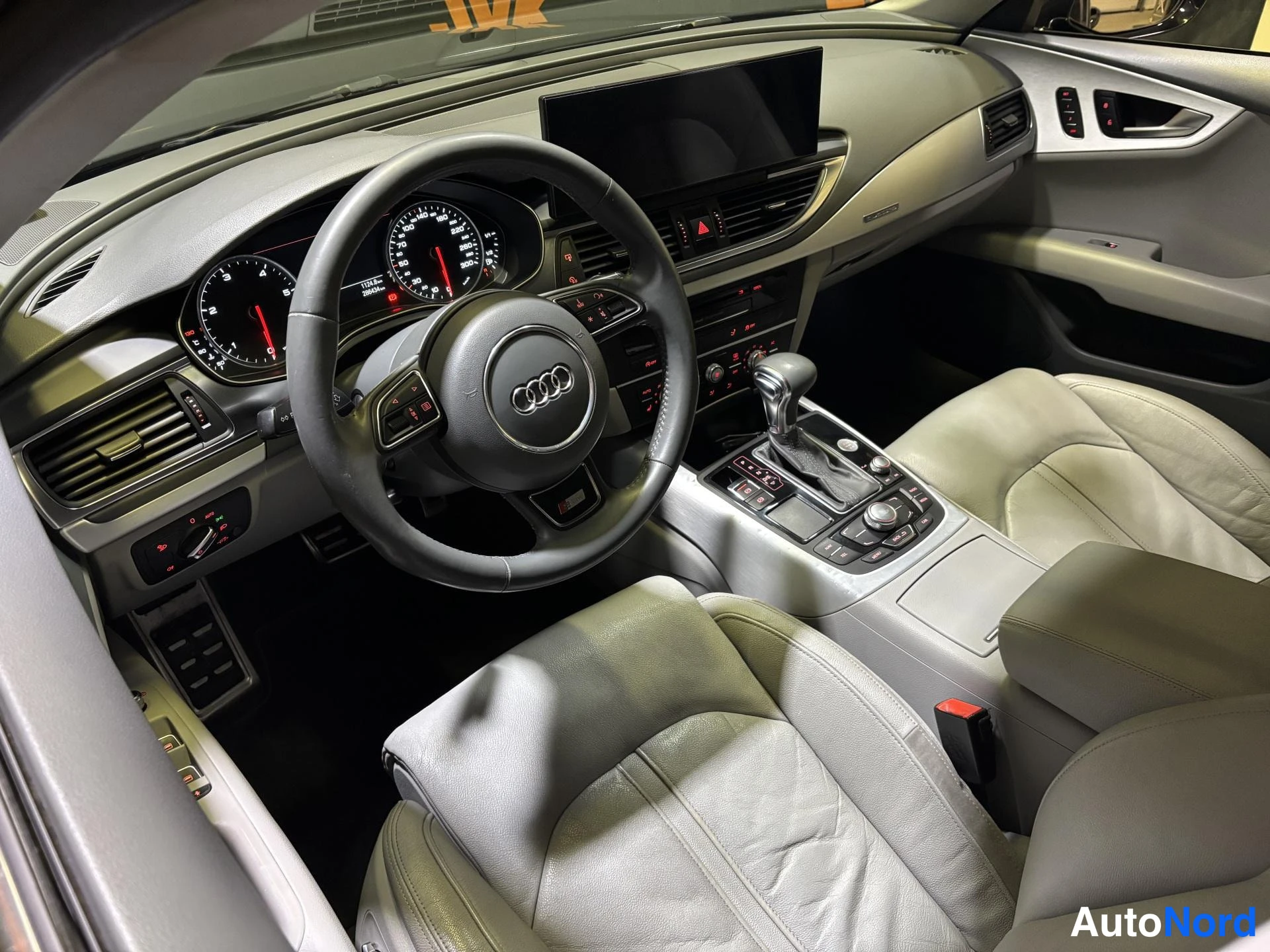 Black Audi A7 2012, cockpit, photo 5