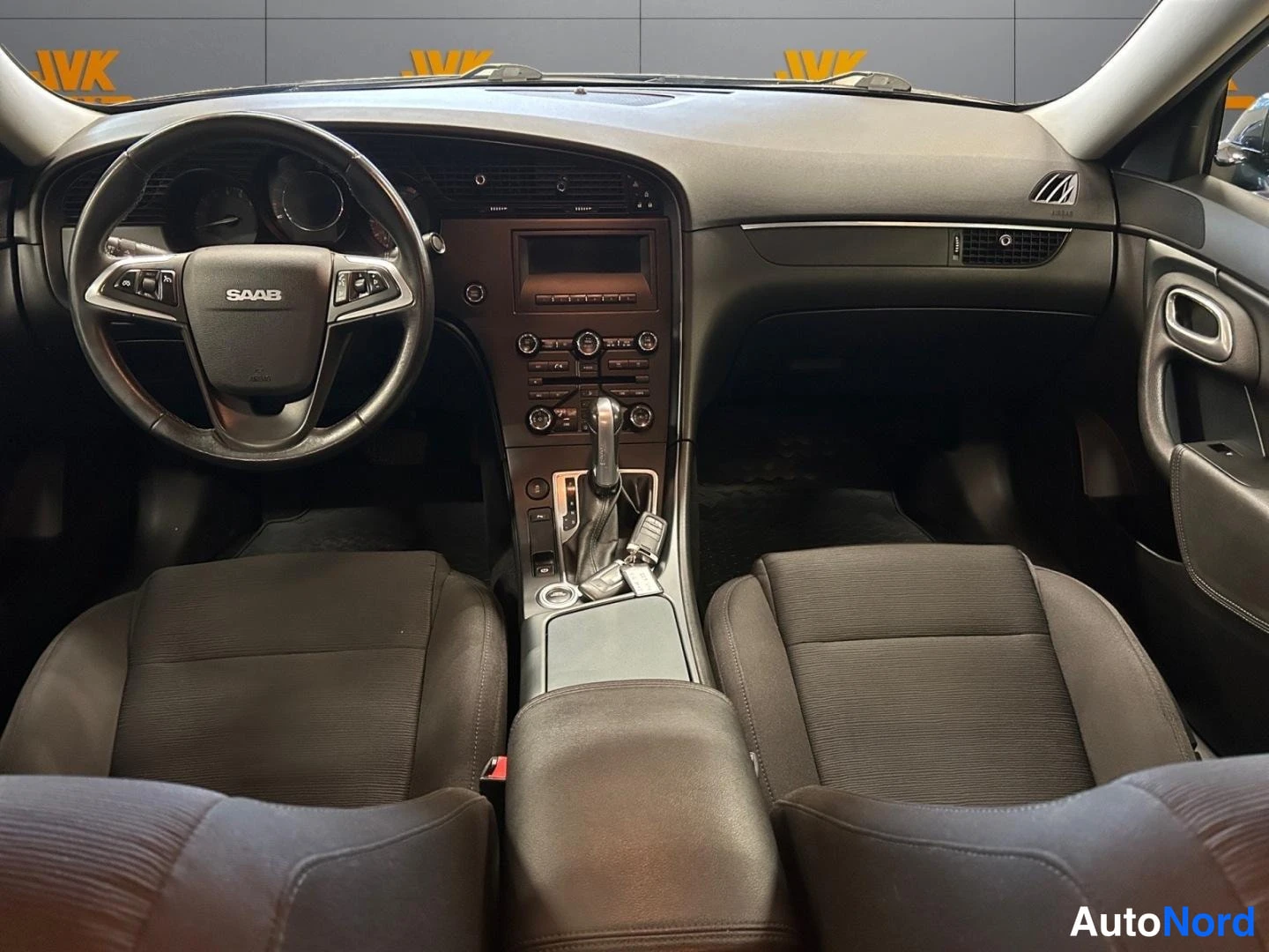 Black Saab 9-5 2011, cockpit, photo 8