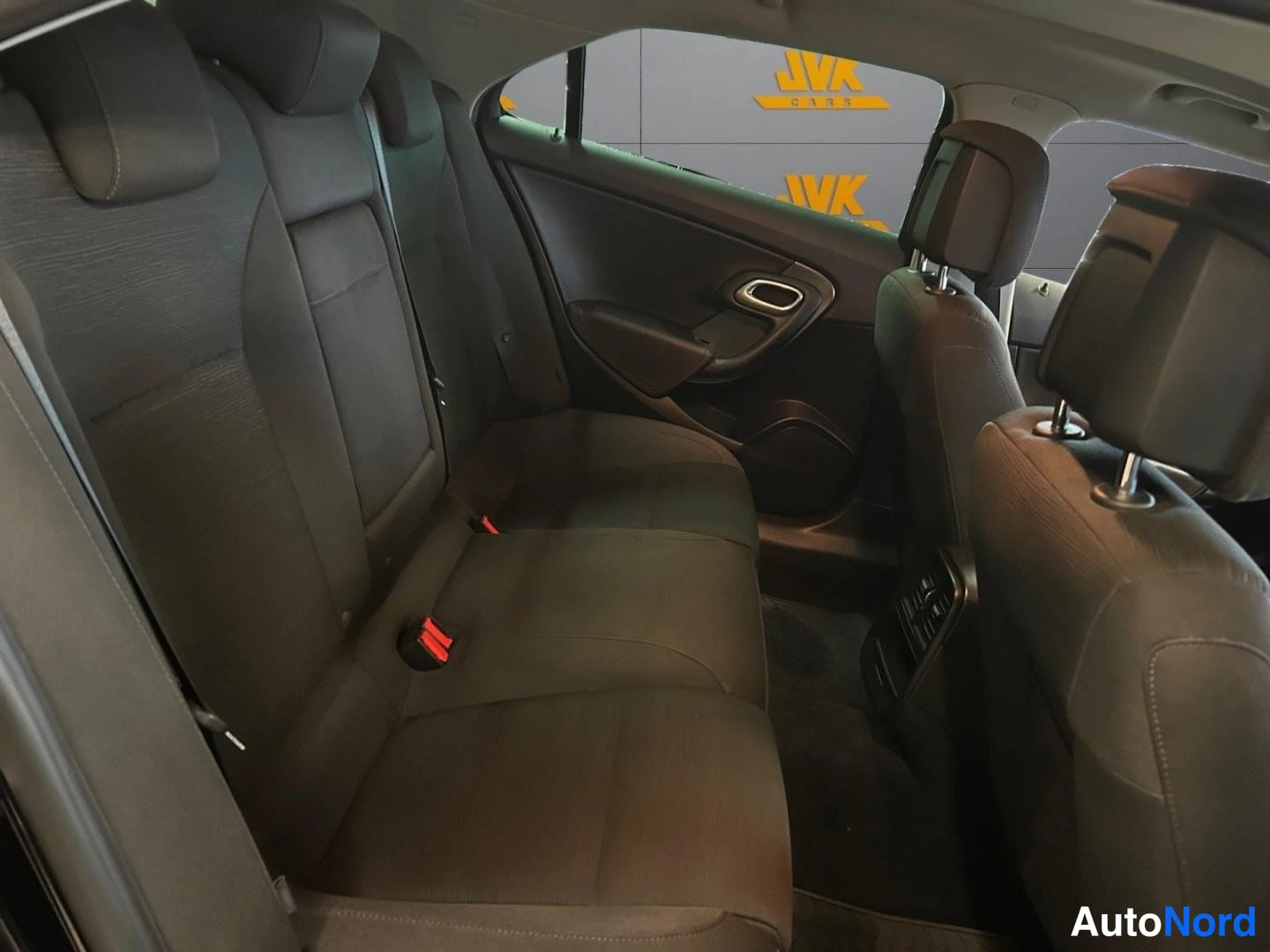 Black Saab 9-5 2011, rear seats, photo 11