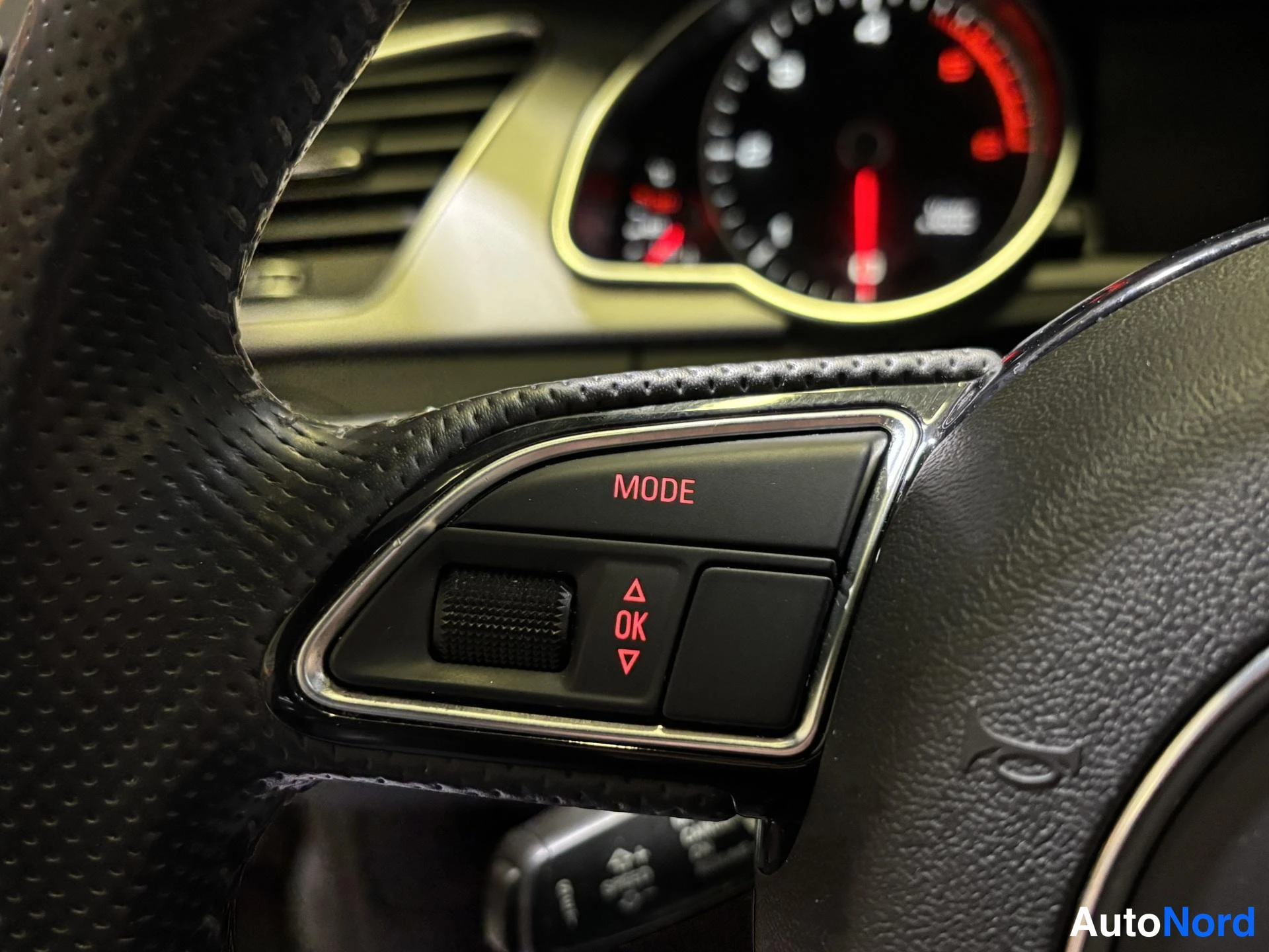 Black Audi A5 2012, detail, photo 12