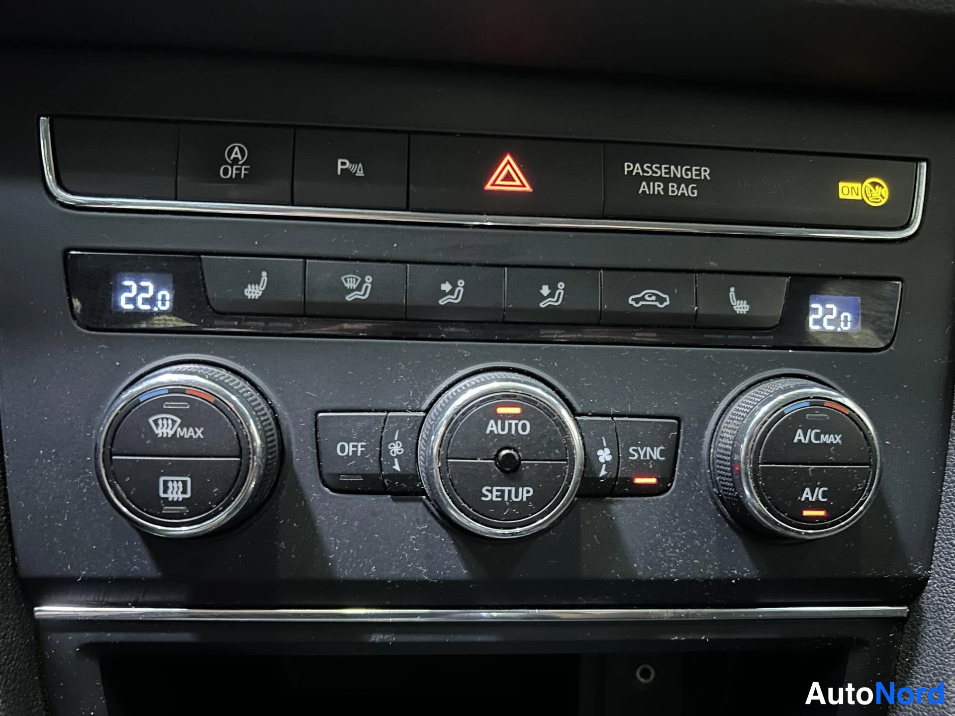 White Seat Leon ST 2017, detail, photo 13