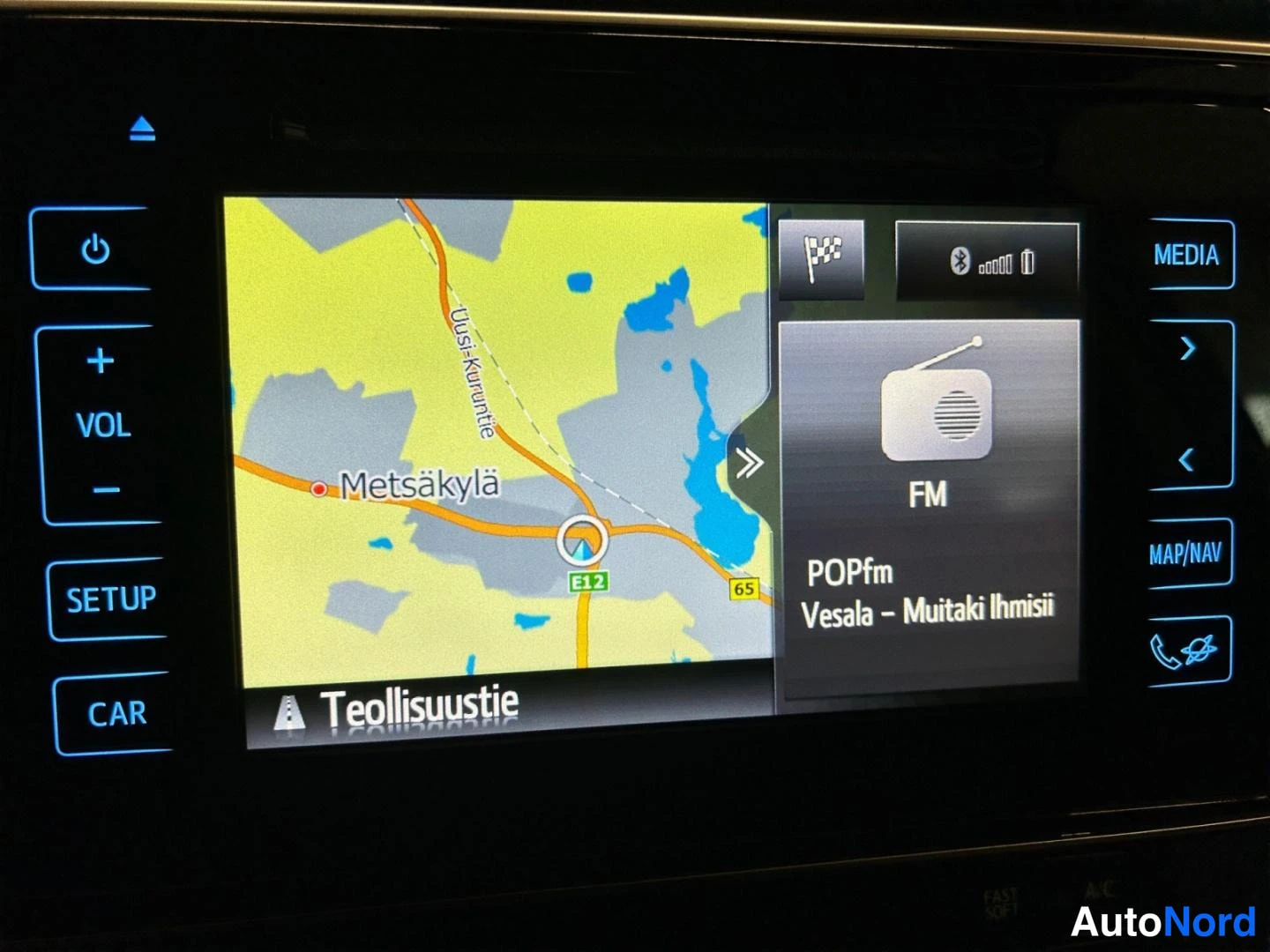 Grey Toyota Auris 2018, detail, photo 15