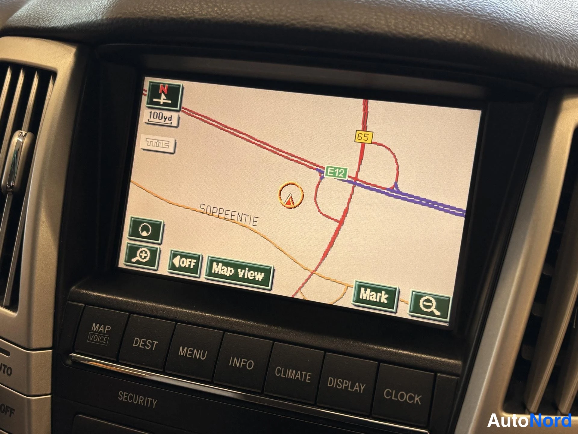Green Lexus RX 2006, detail, photo 14