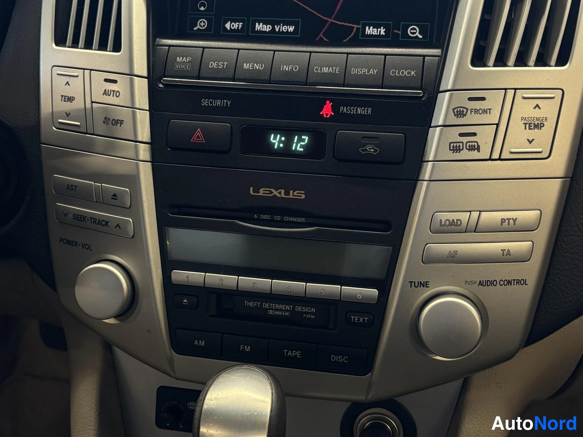 Green Lexus RX 2006, detail, photo 15