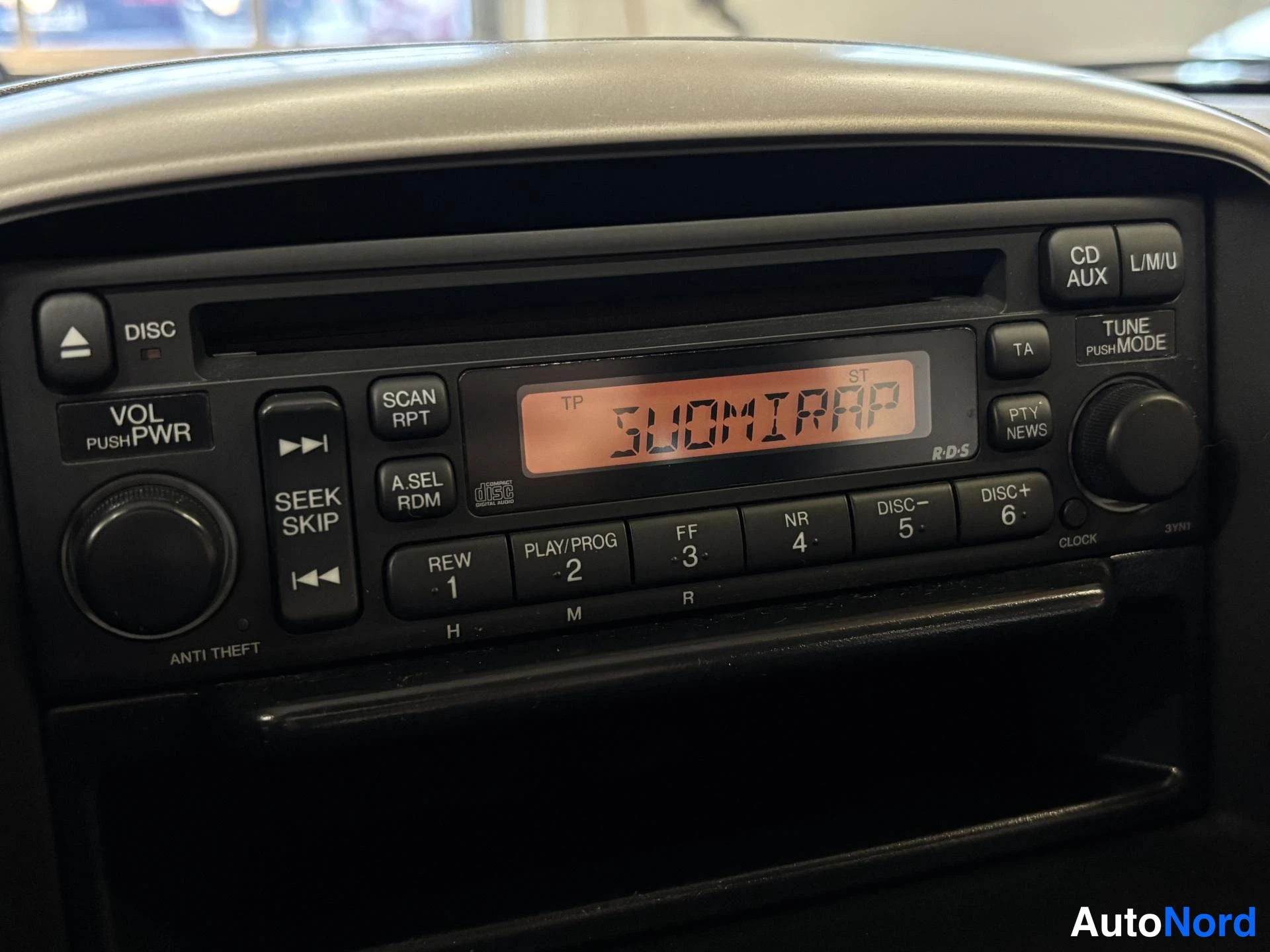 Grey Honda CR-V 2005, detail, photo 14