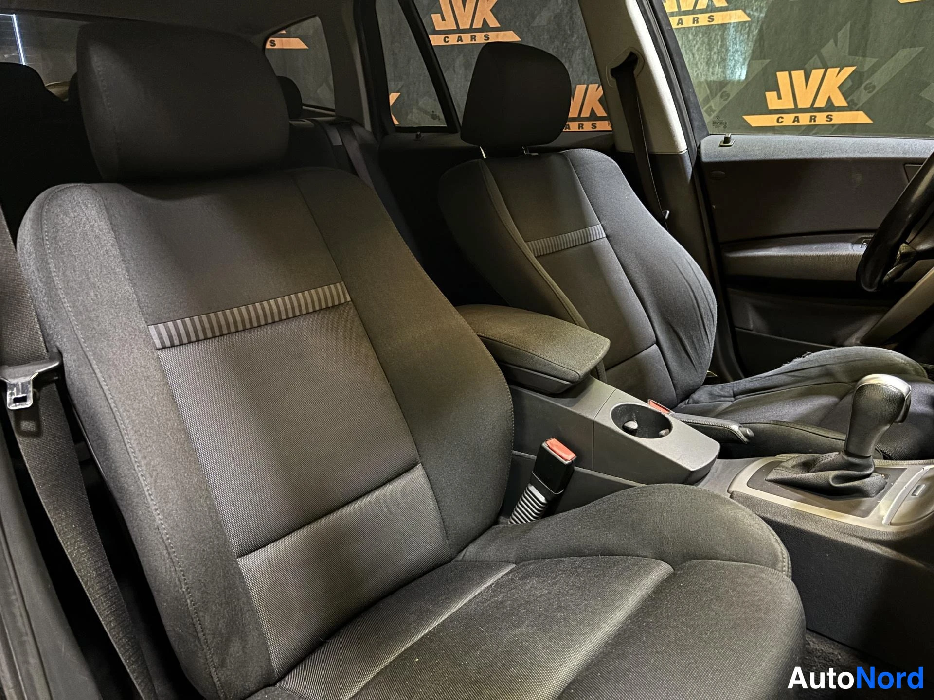 Black BMW X3 2006, front seats, photo 8