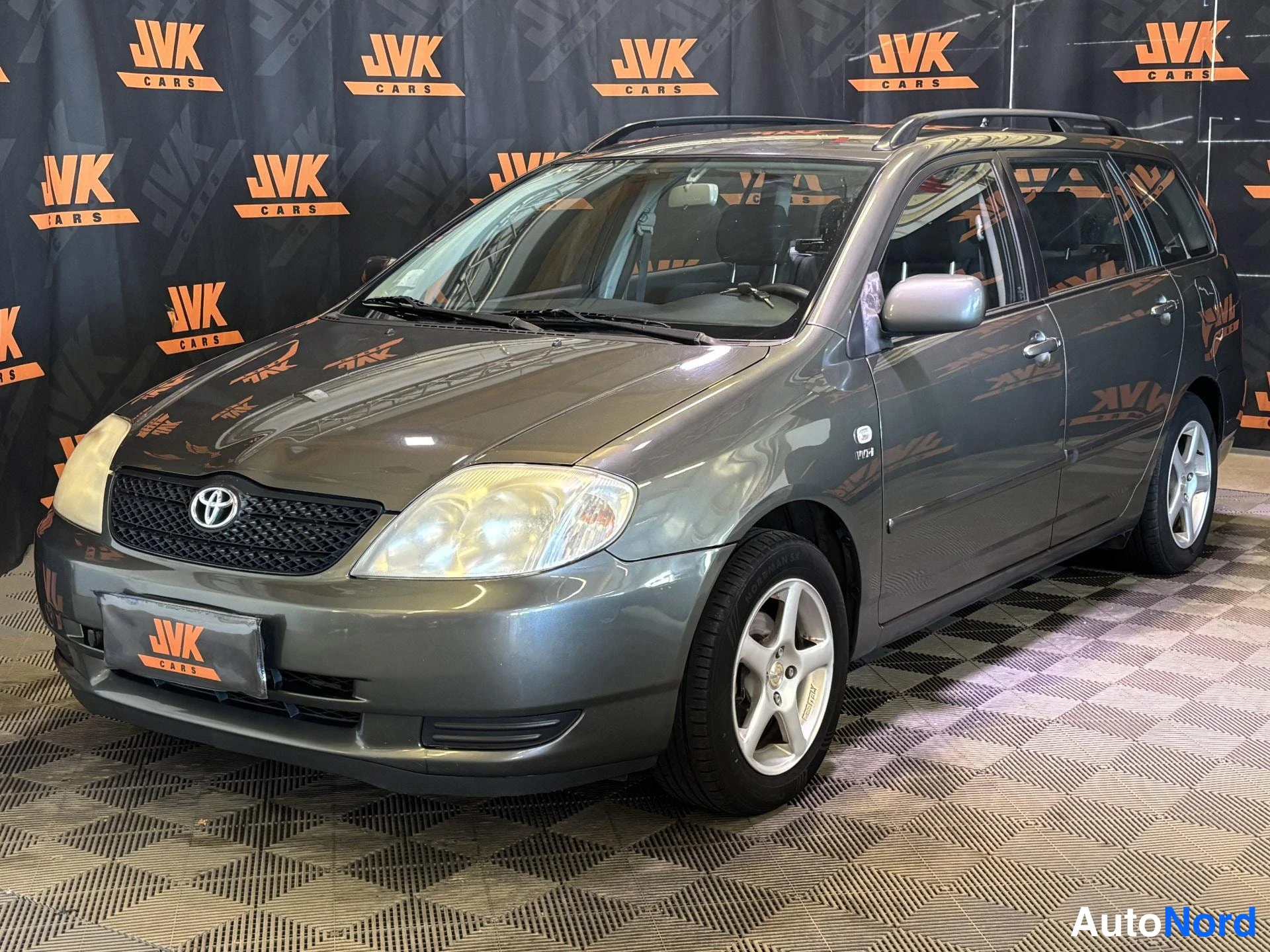 Toyota Corolla 1,6 VVT-i Linea Terra 2002