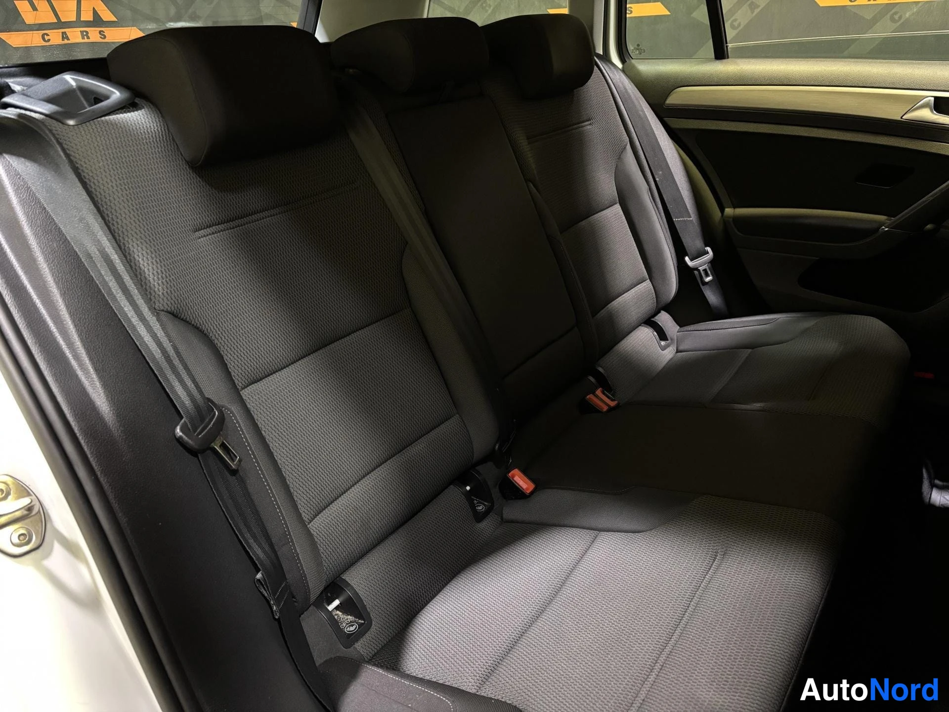 White Volkswagen Golf 2015, rear seats, photo 11