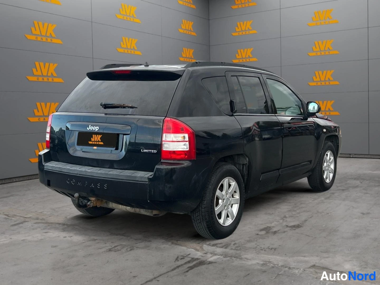 Black Jeep Compass 2008, rear three-quarter, photo 5