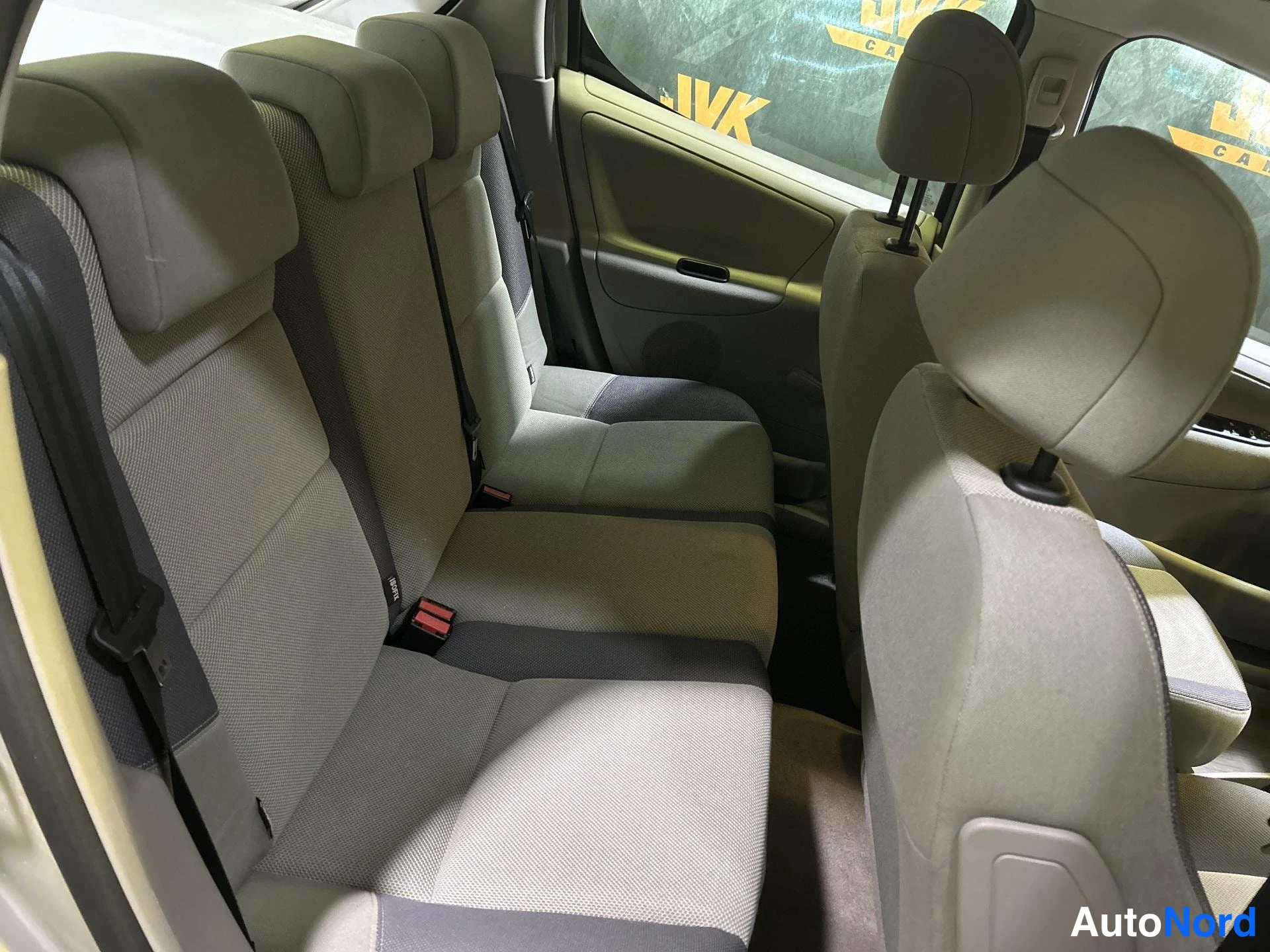 Grey Peugeot 207 2007, rear seats, photo 11