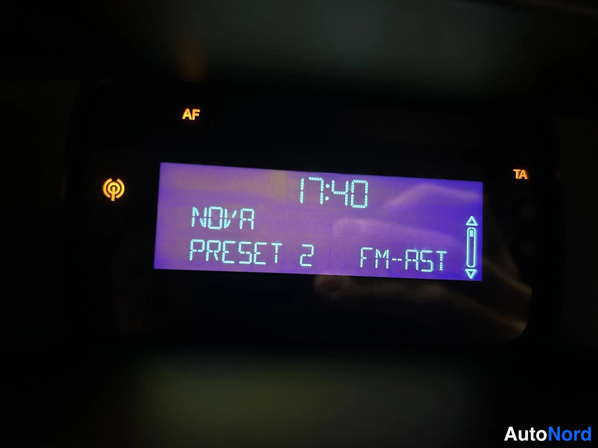 Grey Ford Focus 2012, detail, photo 18
