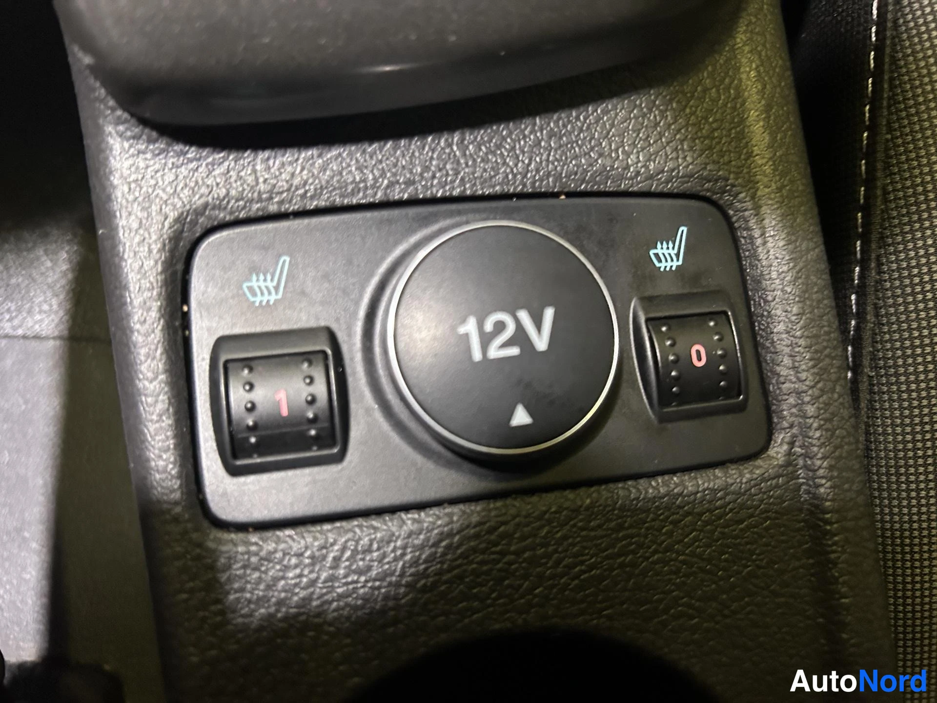 Grey Ford Focus 2012, detail, photo 16