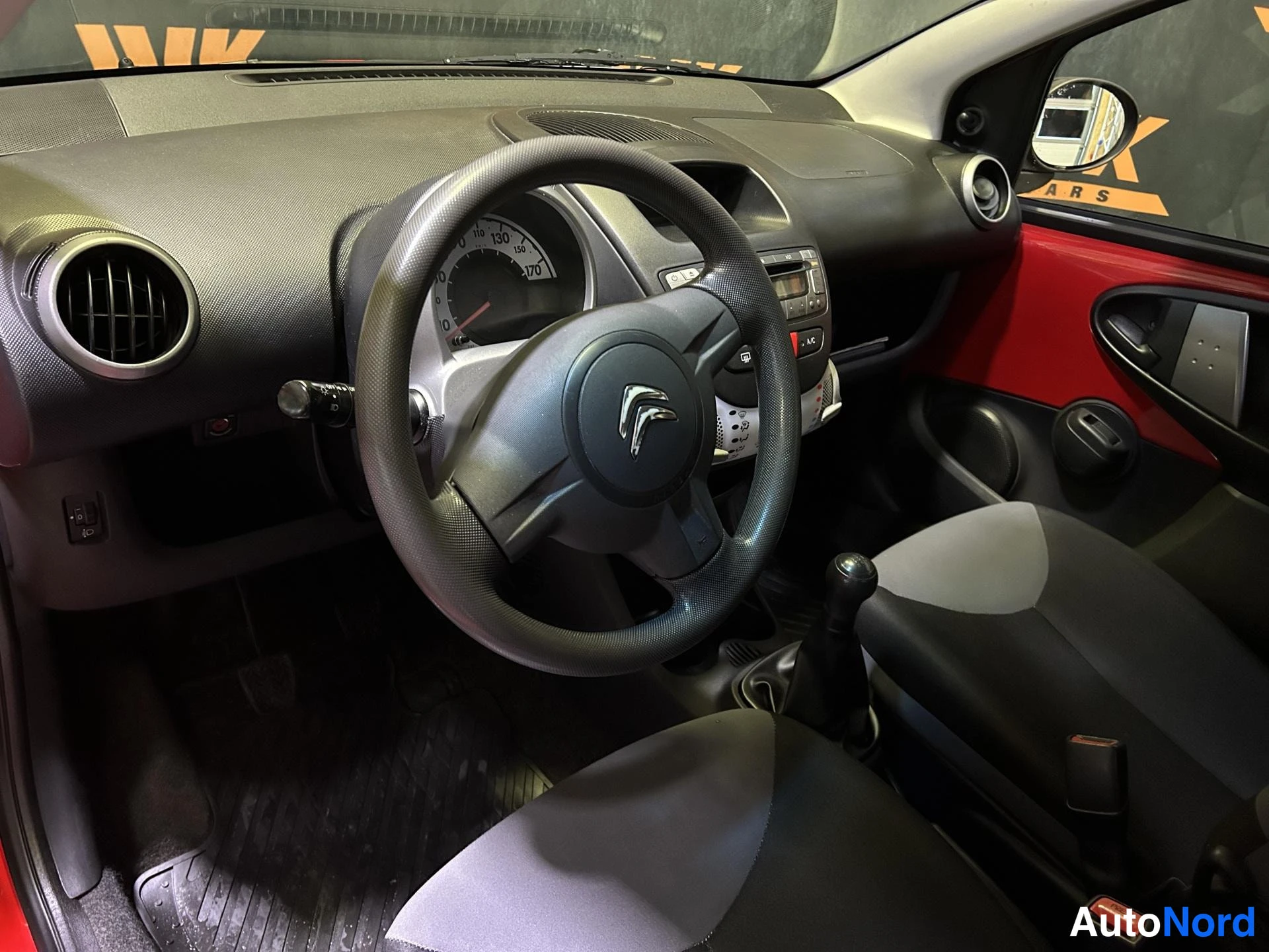 Red Citroen C1 2012, cockpit, photo 7