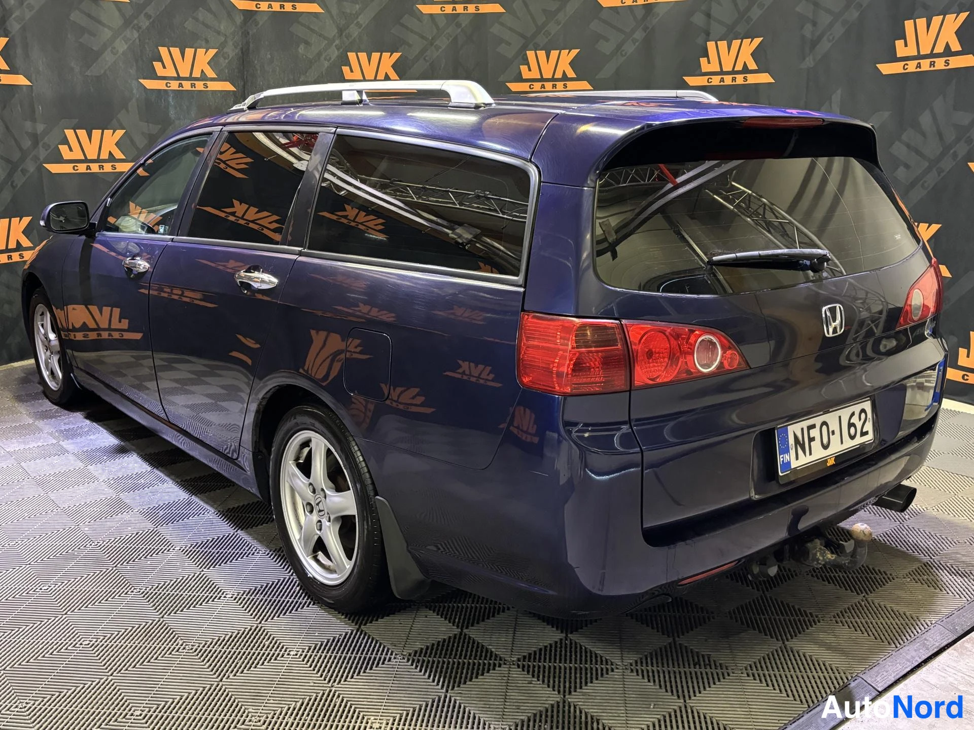 Blue Honda Accord 2004, rear three-quarter, photo 4