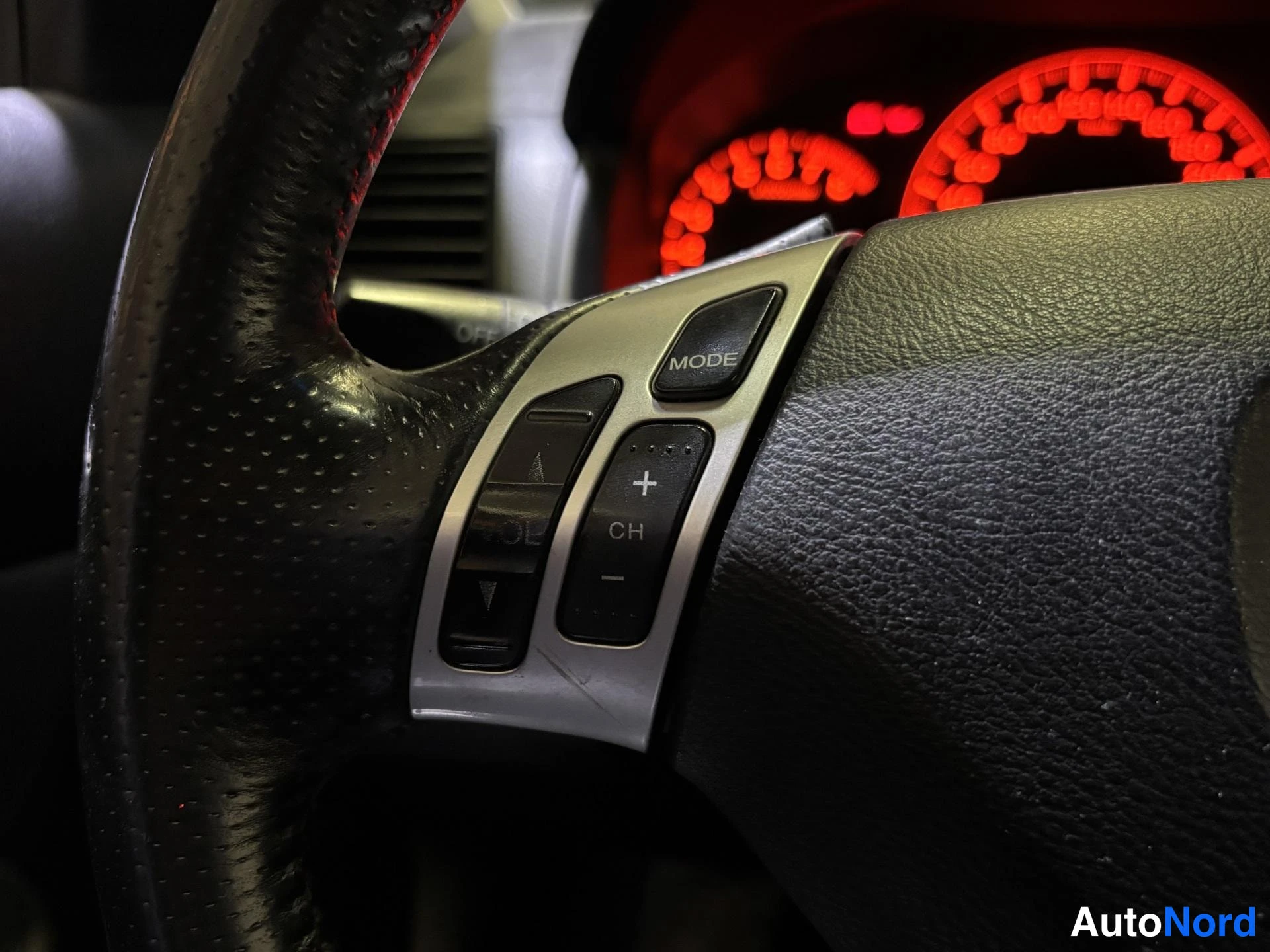 Blue Honda Accord 2004, detail, photo 10