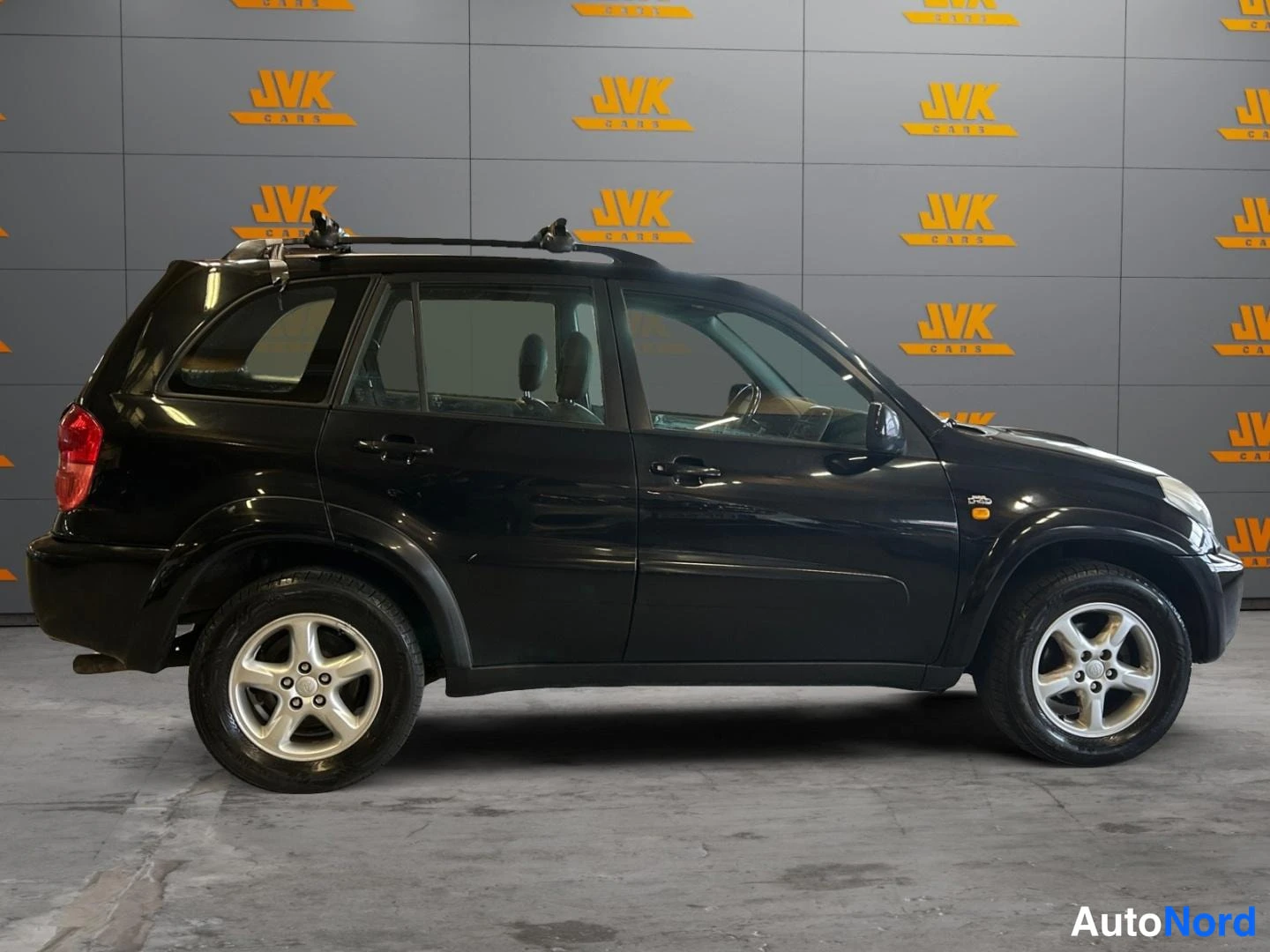 Black Toyota RAV4 2003, side, photo 4