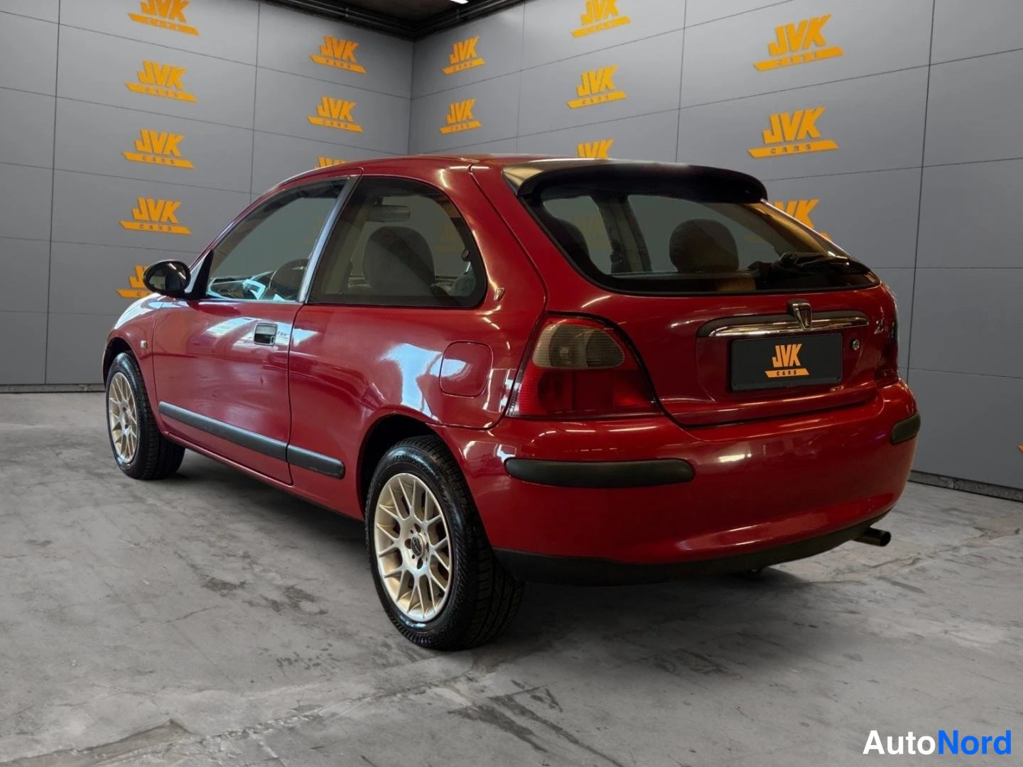 Red Rover 25 2000, rear three-quarter, photo 5