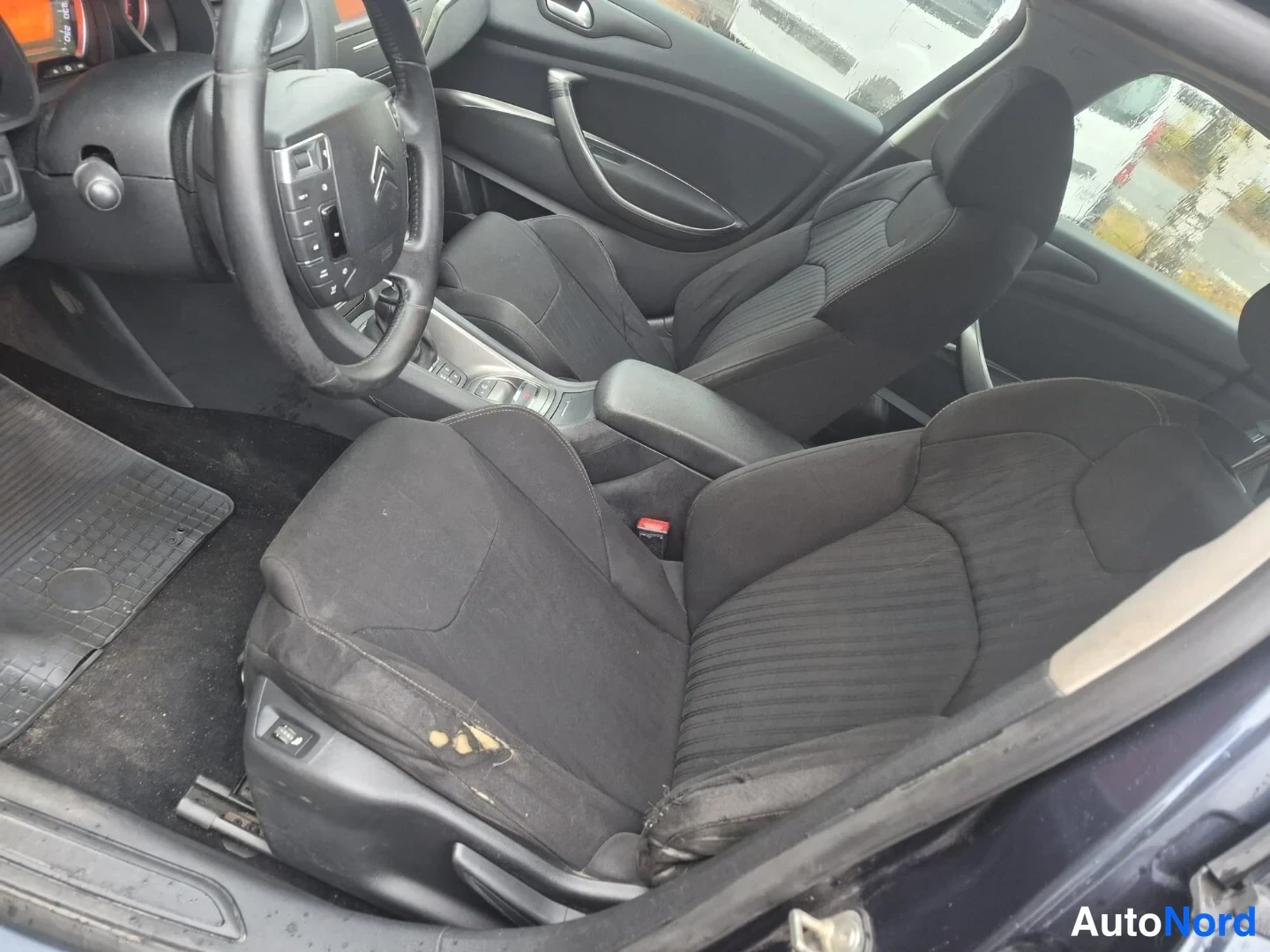 Sininen Citroen C5 2008, etuistuimet, kuva 14