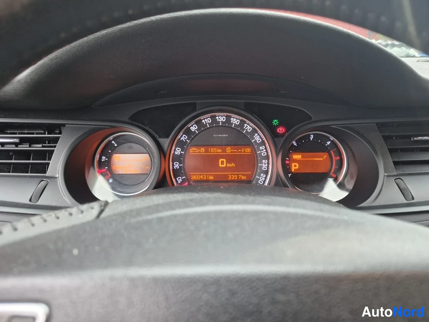 Sininen Citroen C5 2008, yksityiskohta, kuva 18