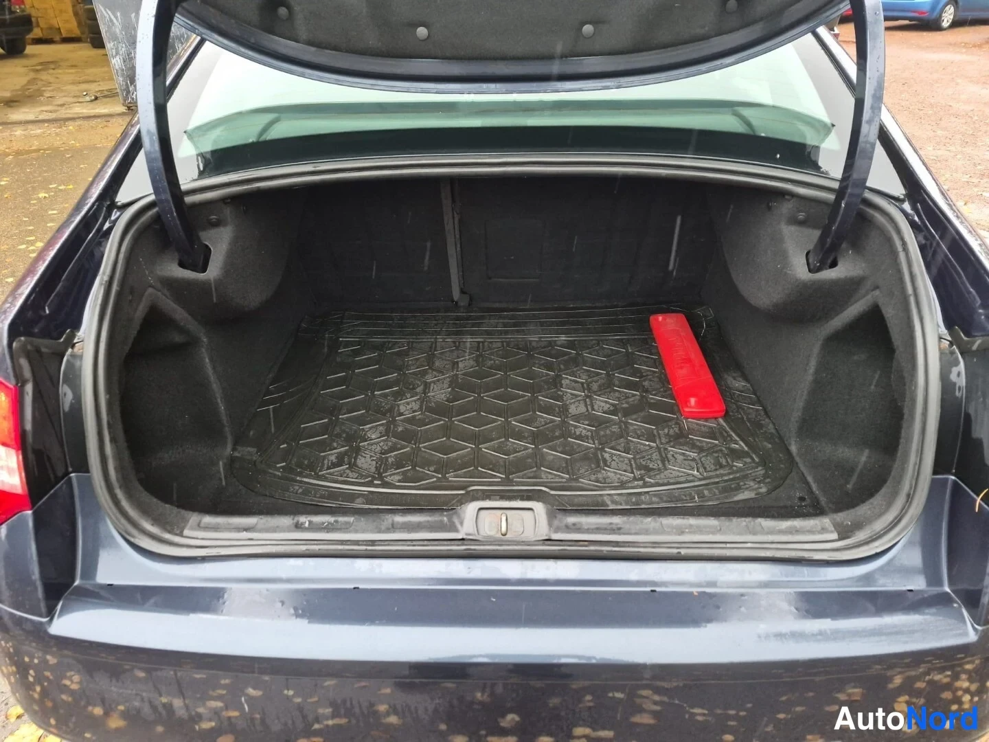 Sininen Citroen C5 2008, tavaratila, kuva 16
