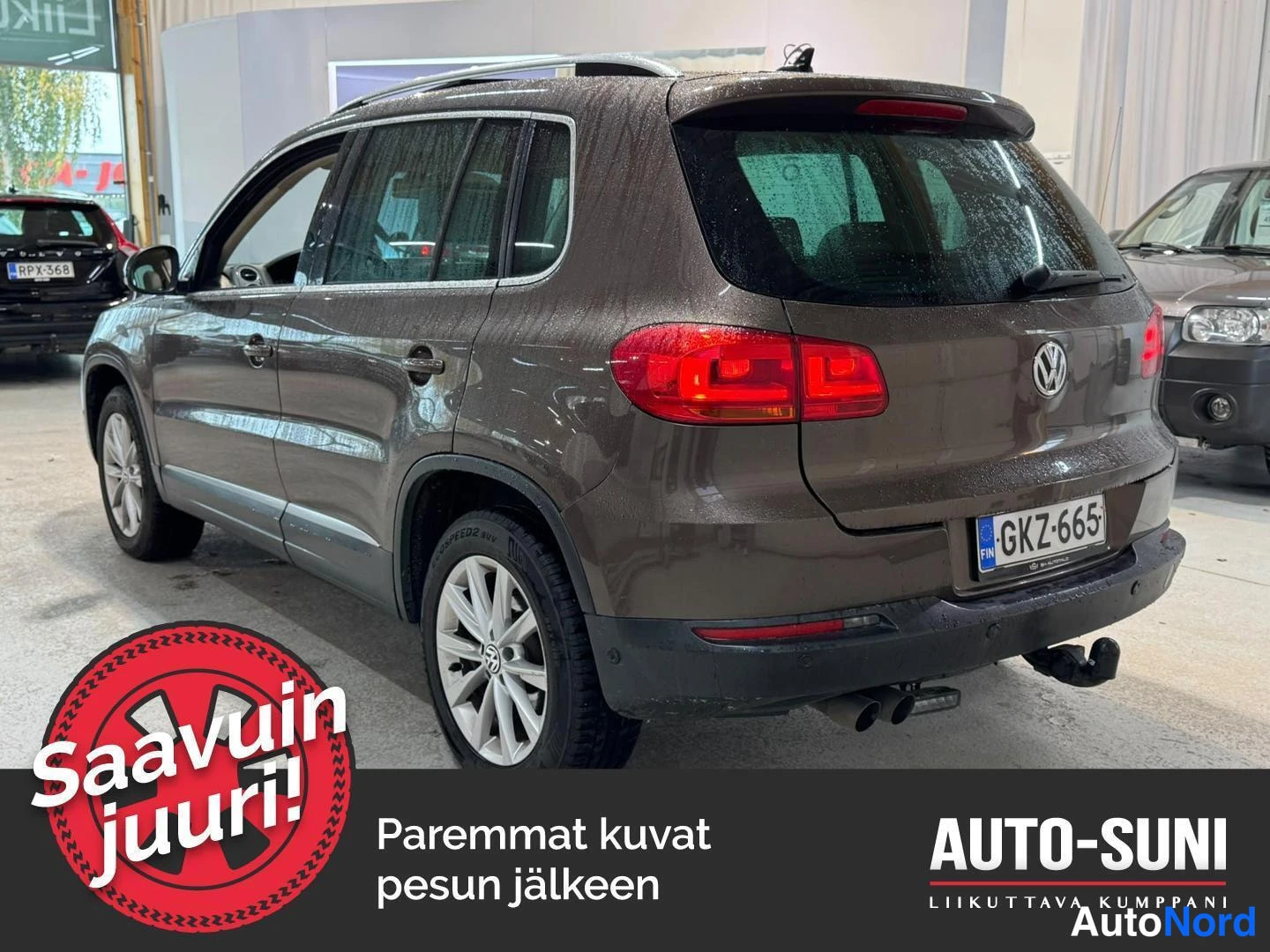 Ruskea Volkswagen Tiguan 2014, takaviisto, kuva 3