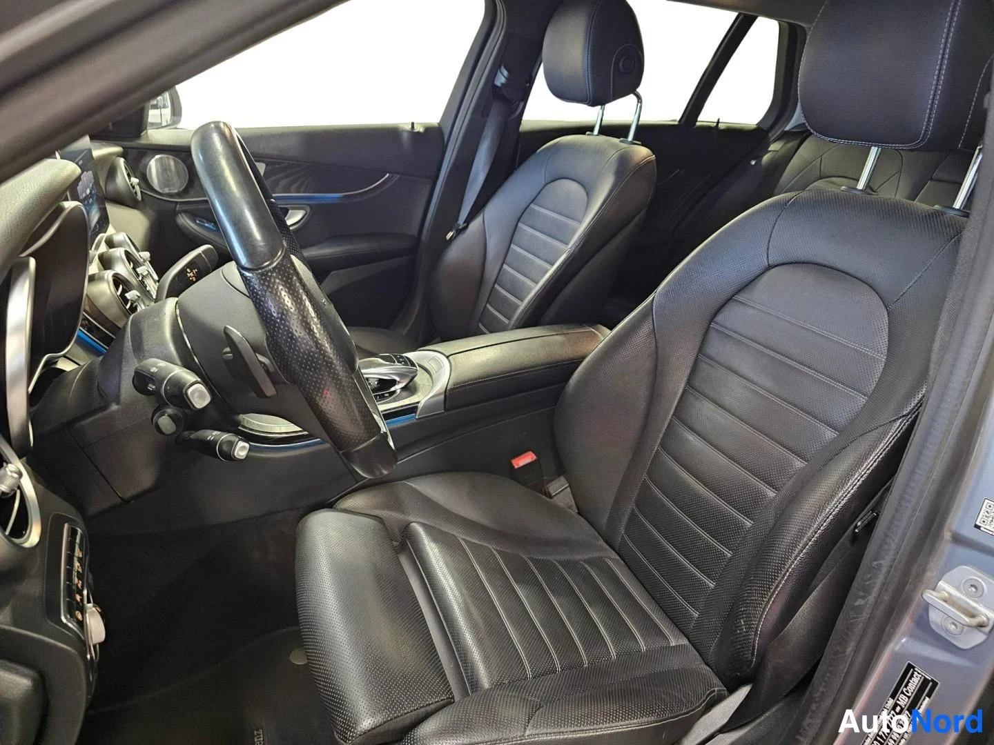 Harmaa Mercedes-Benz C 250 d 4MATIC 2015, etuistuimet, kuva 10