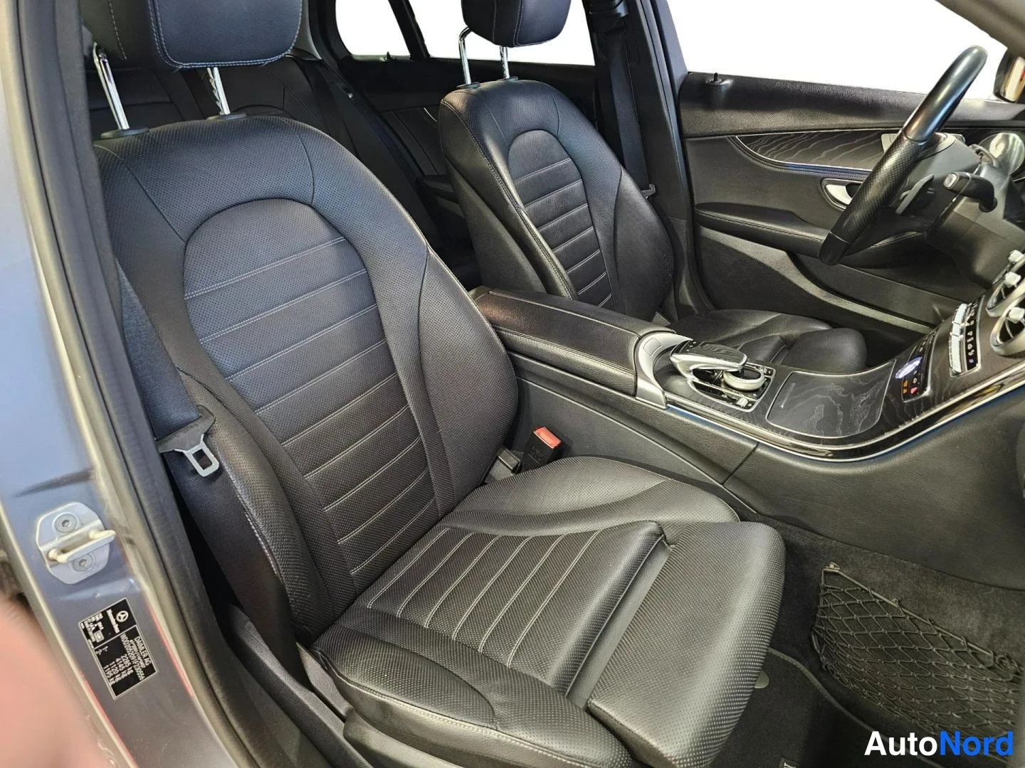 Harmaa Mercedes-Benz C 250 d 4MATIC 2015, etuistuimet, kuva 11