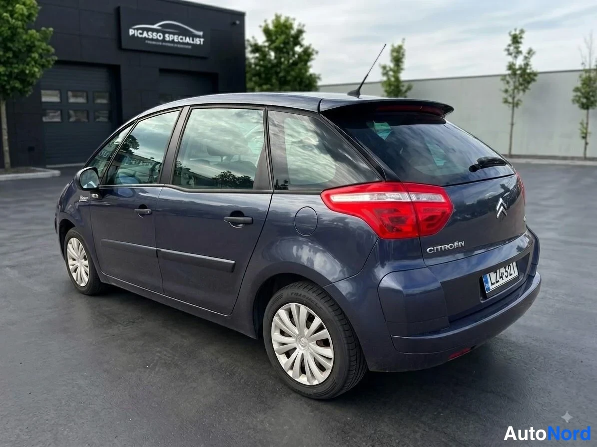 Blå Citroen C4 Picasso 2010, snett bakifrån, bild 8