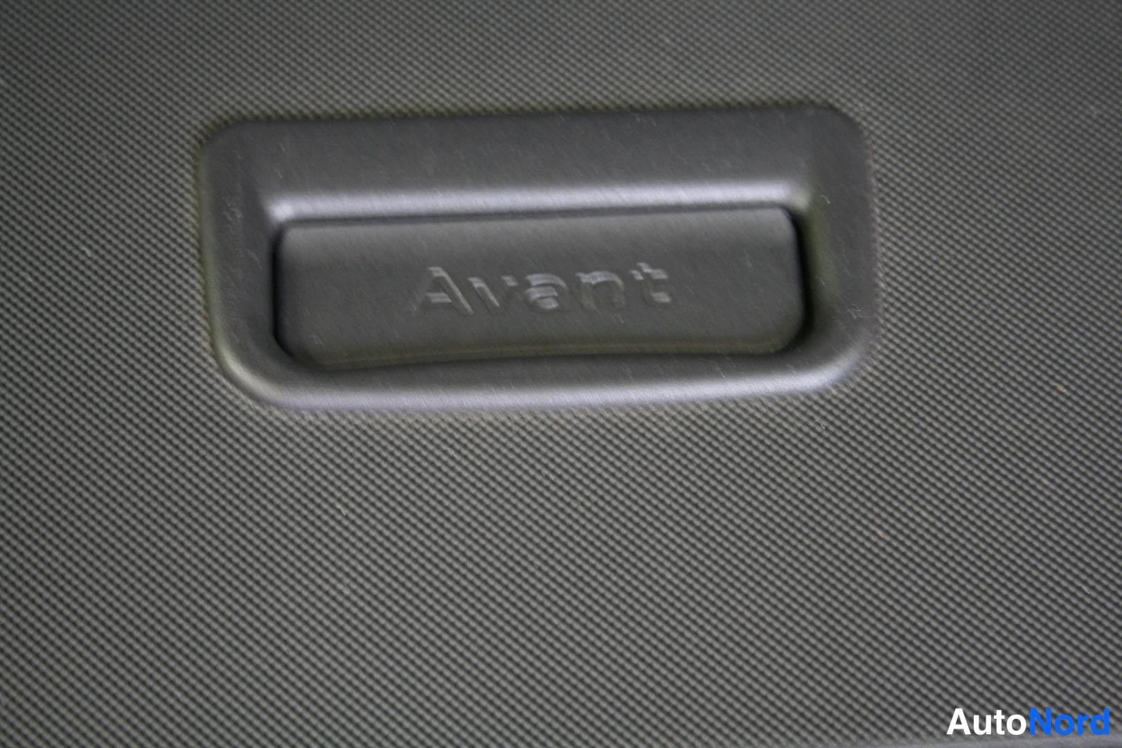 Hopea Audi A6 Avant 2016, yksityiskohta, kuva 26