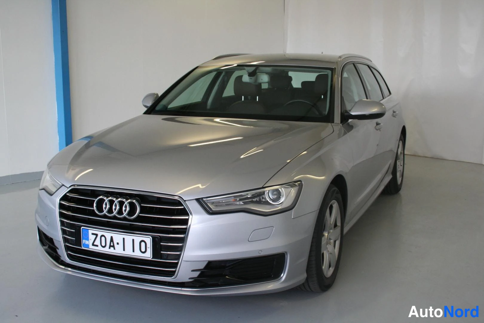 Hopea Audi A6 Avant 2016, etuviisto, keula vasemmalle, kuva 2