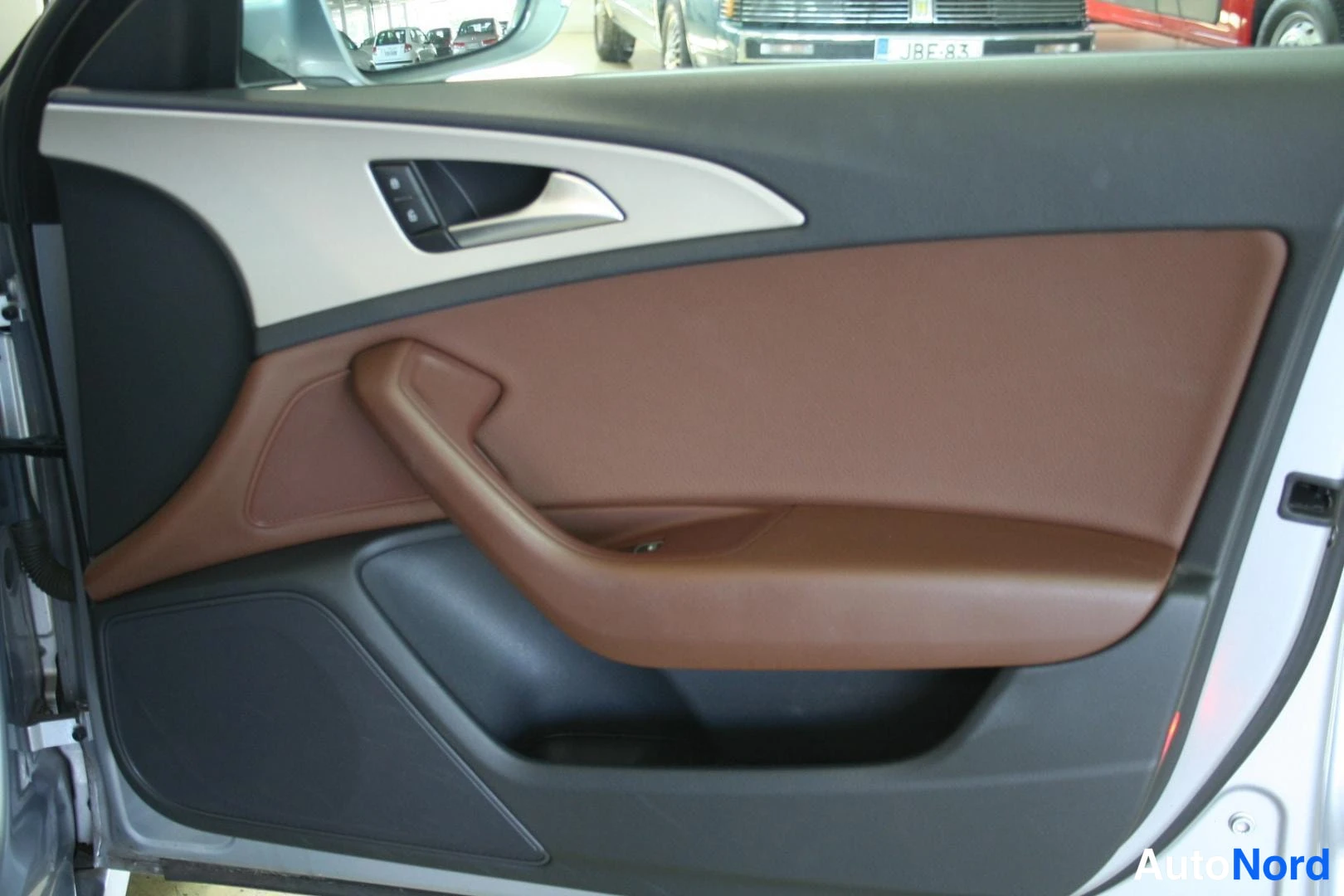 Hopea Audi A6 Avant 2016, yksityiskohta, kuva 28