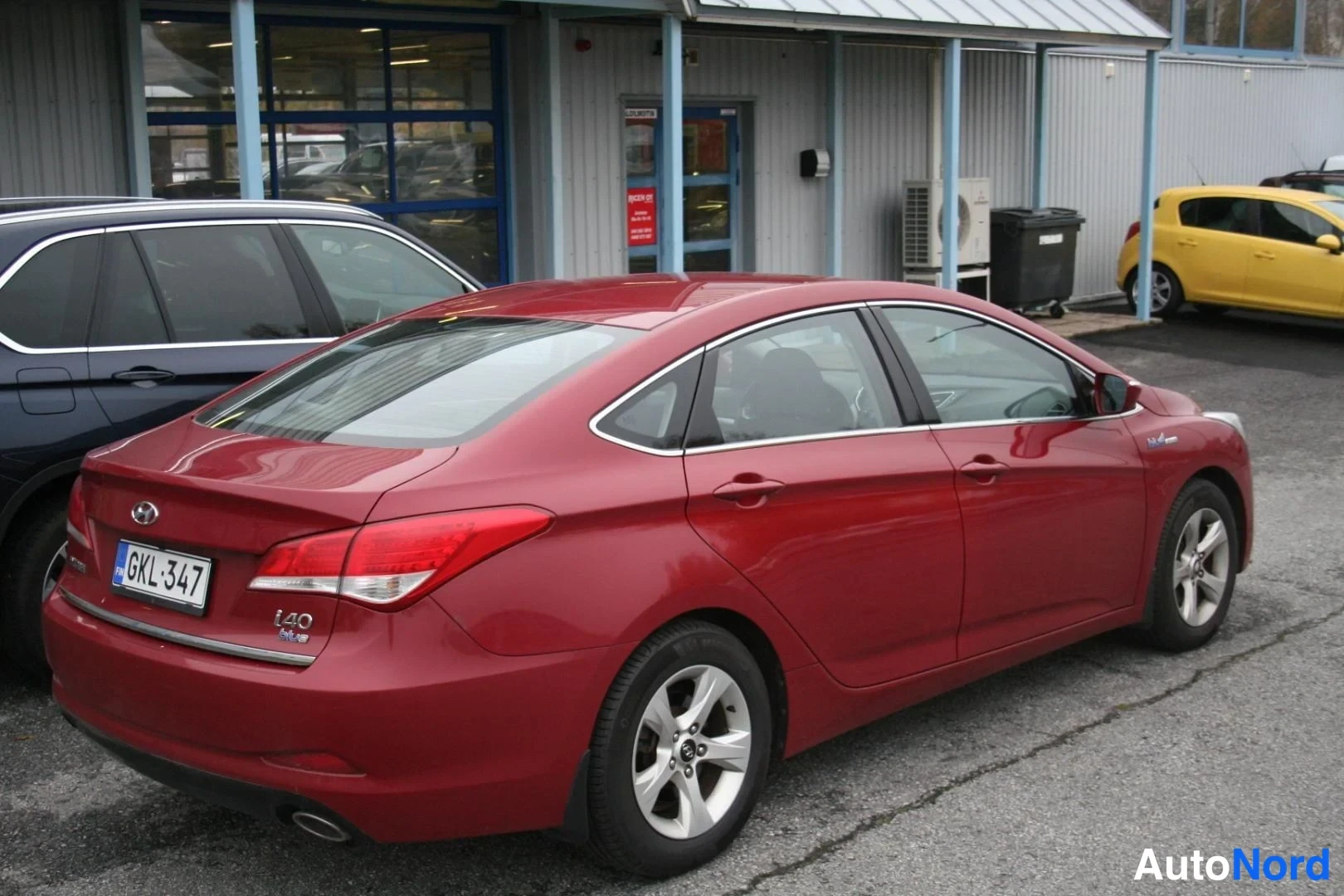 Punainen Hyundai i40 2012, takaviisto, kuva 3