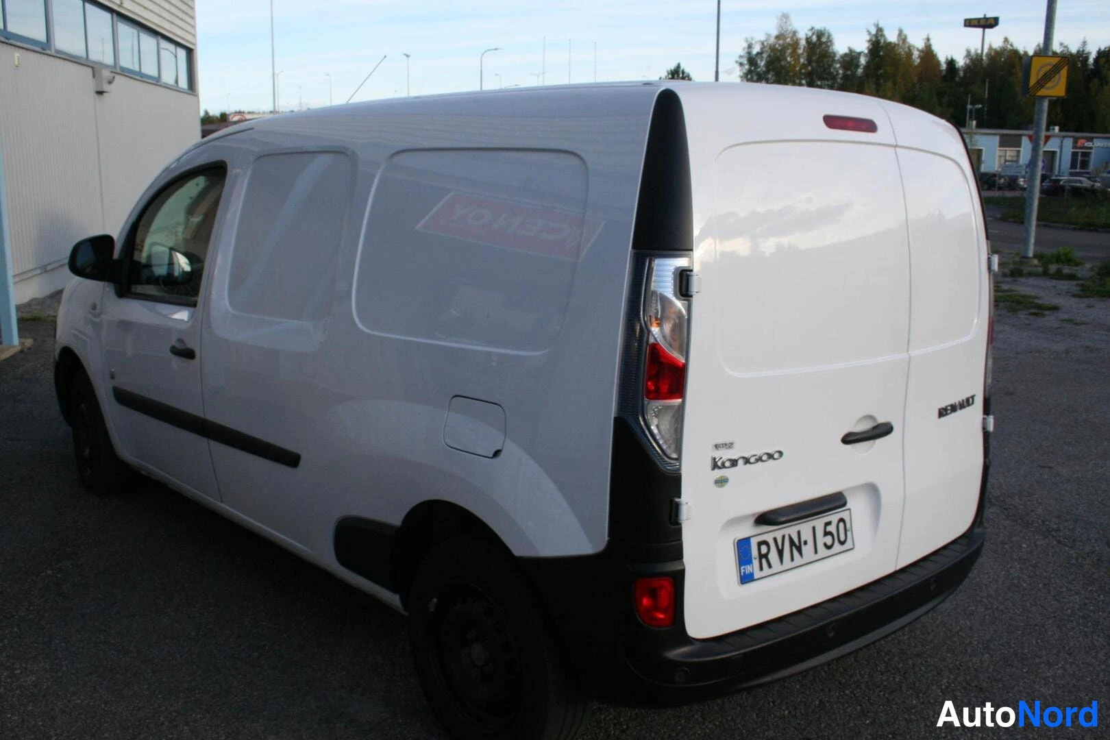Valkoinen Renault Kangoo Express 2016, takaviisto, kuva 3