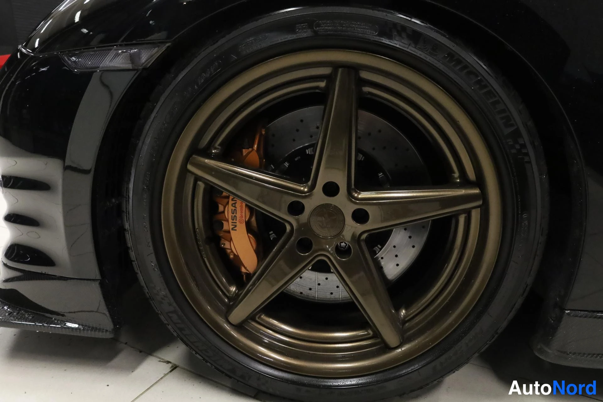 Svart Nissan GT-R 2016, detalj, bild 27