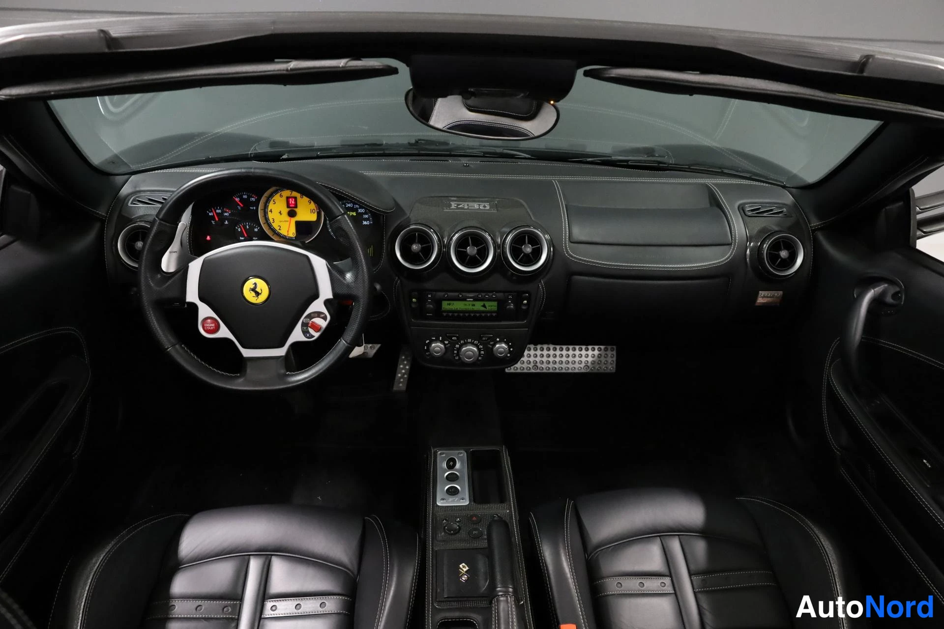 Harmaa Ferrari F430 2005, ohjaamo, kuva 14