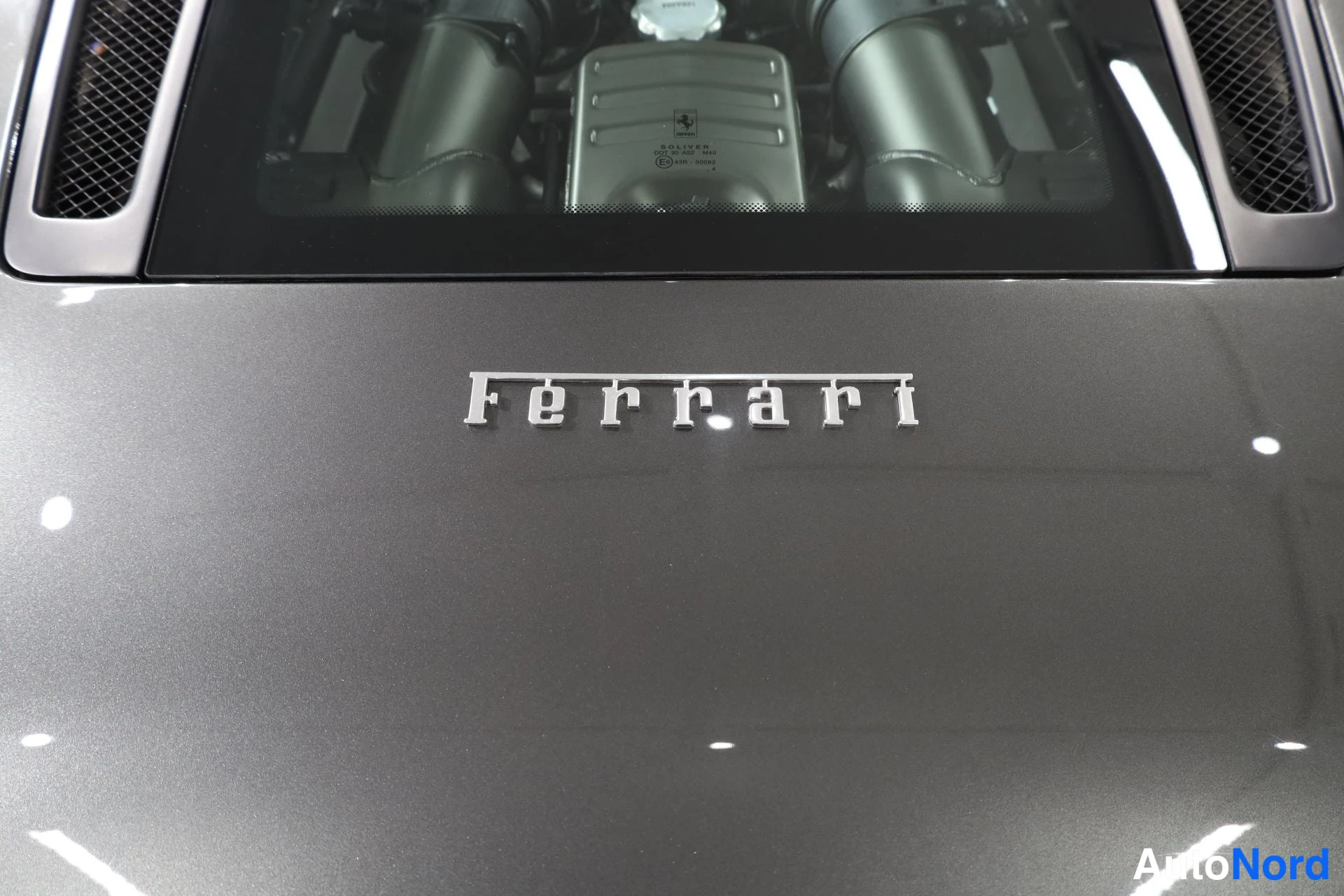 Harmaa Ferrari F430 2005, moottoritila, kuva 20