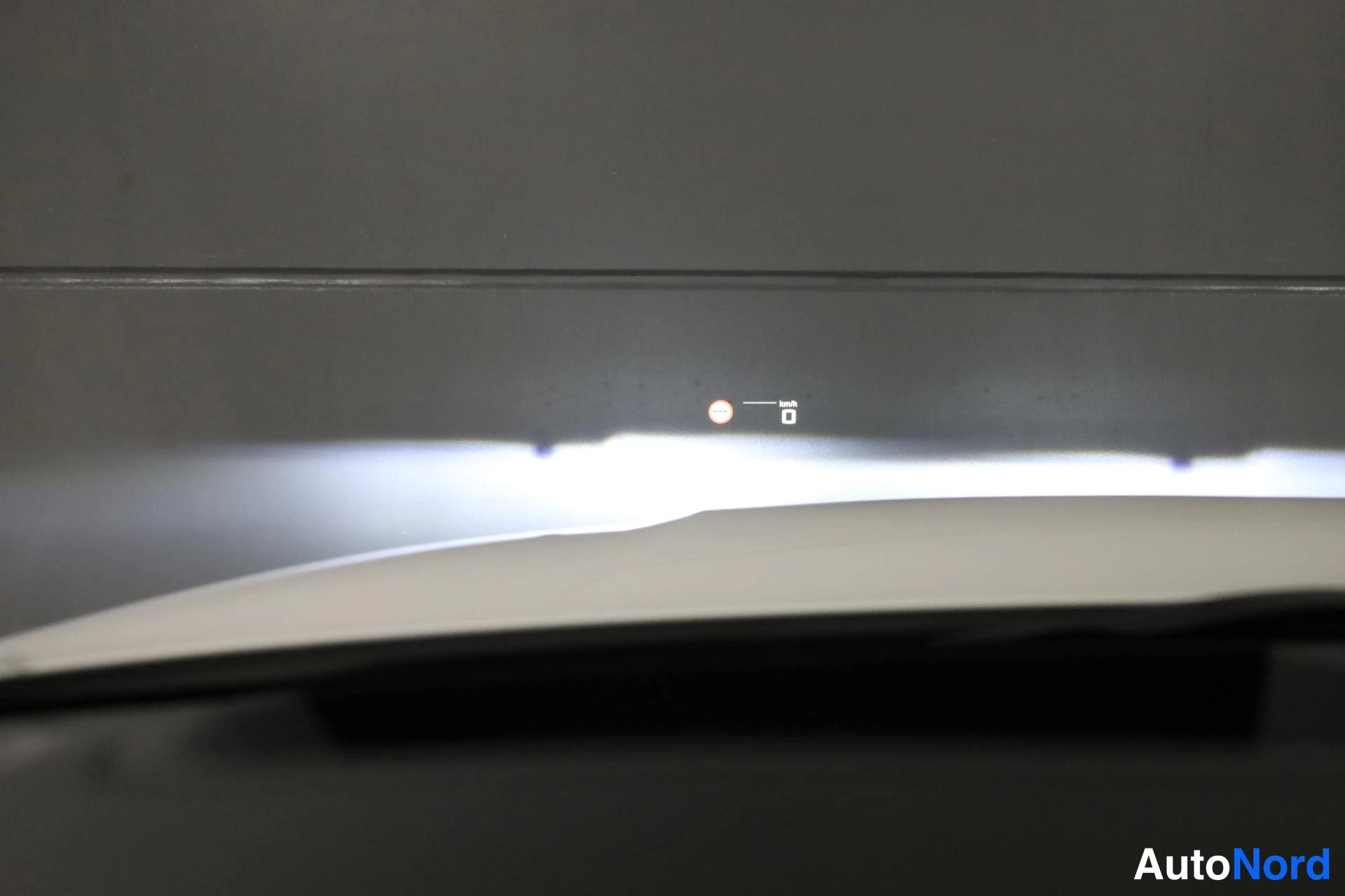 Valkoinen BMW M4 2021, yksityiskohta, kuva 37
