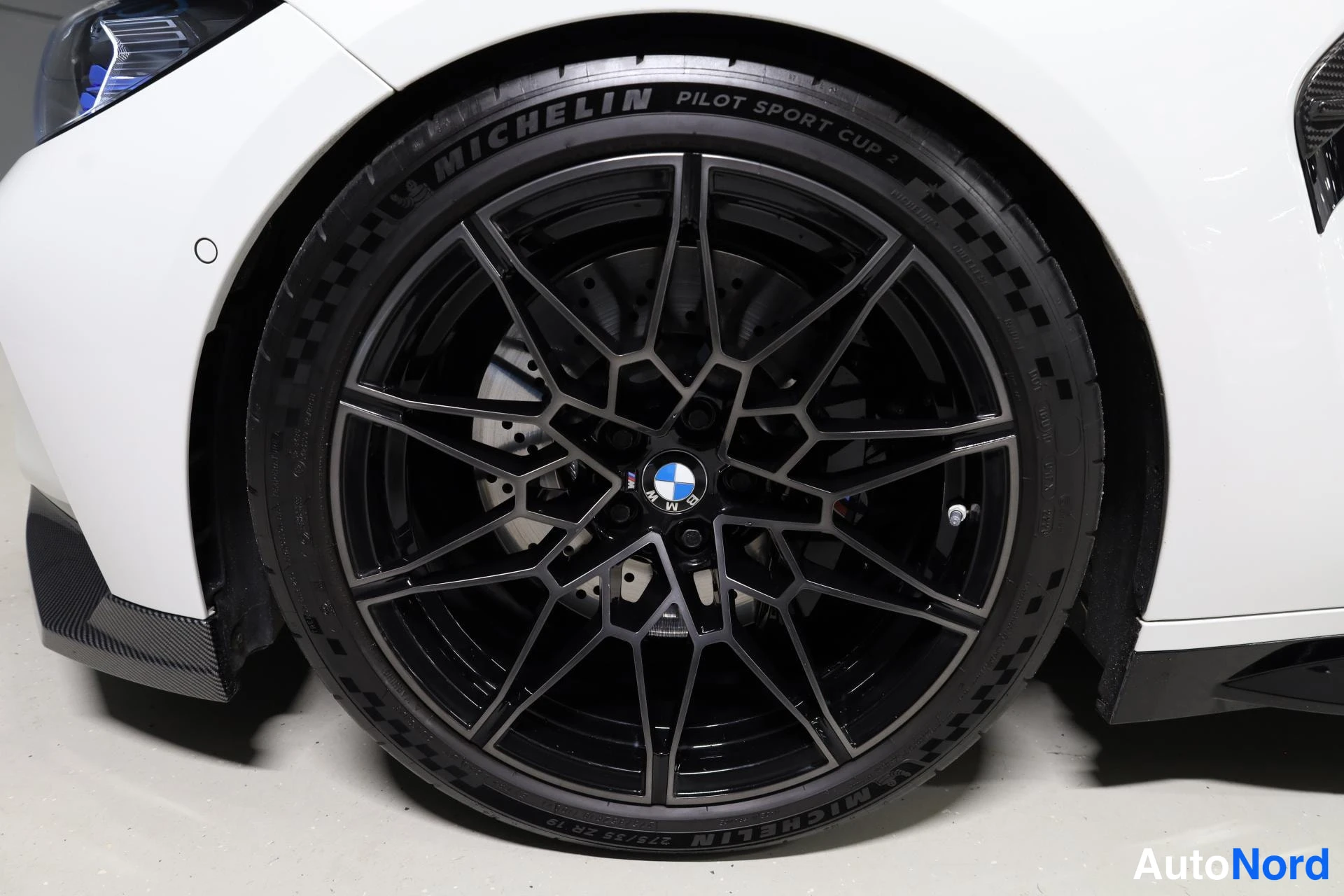 Valkoinen BMW M4 2021, yksityiskohta, kuva 36