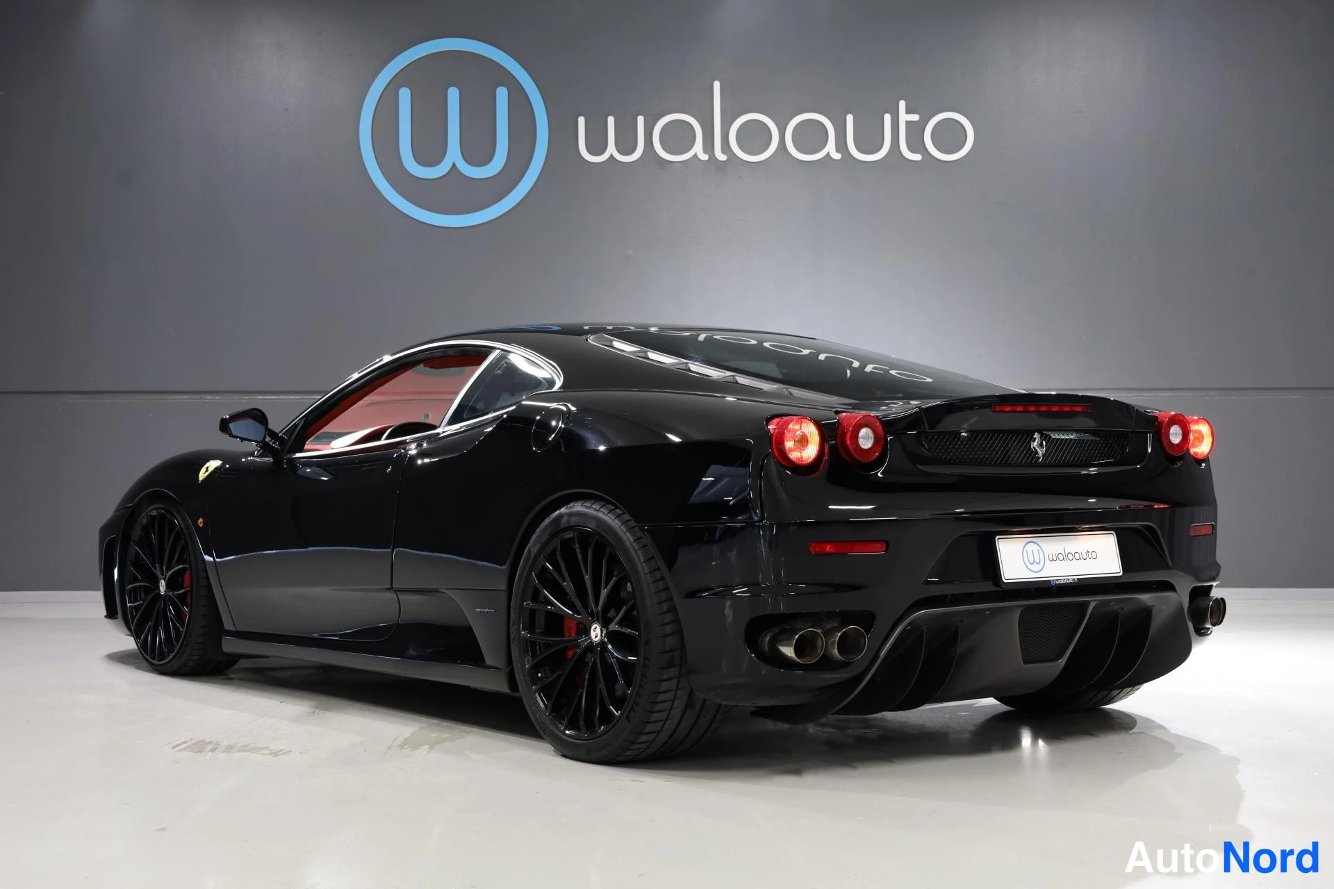 Musta Ferrari F430 2008, takaviisto, kuva 8