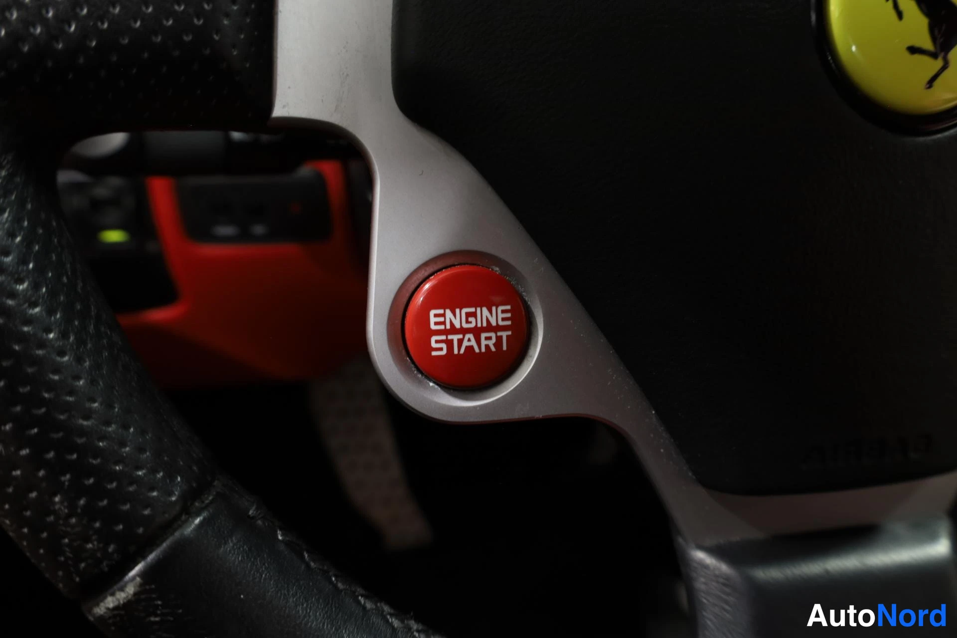 Musta Ferrari F430 2008, kuva 26