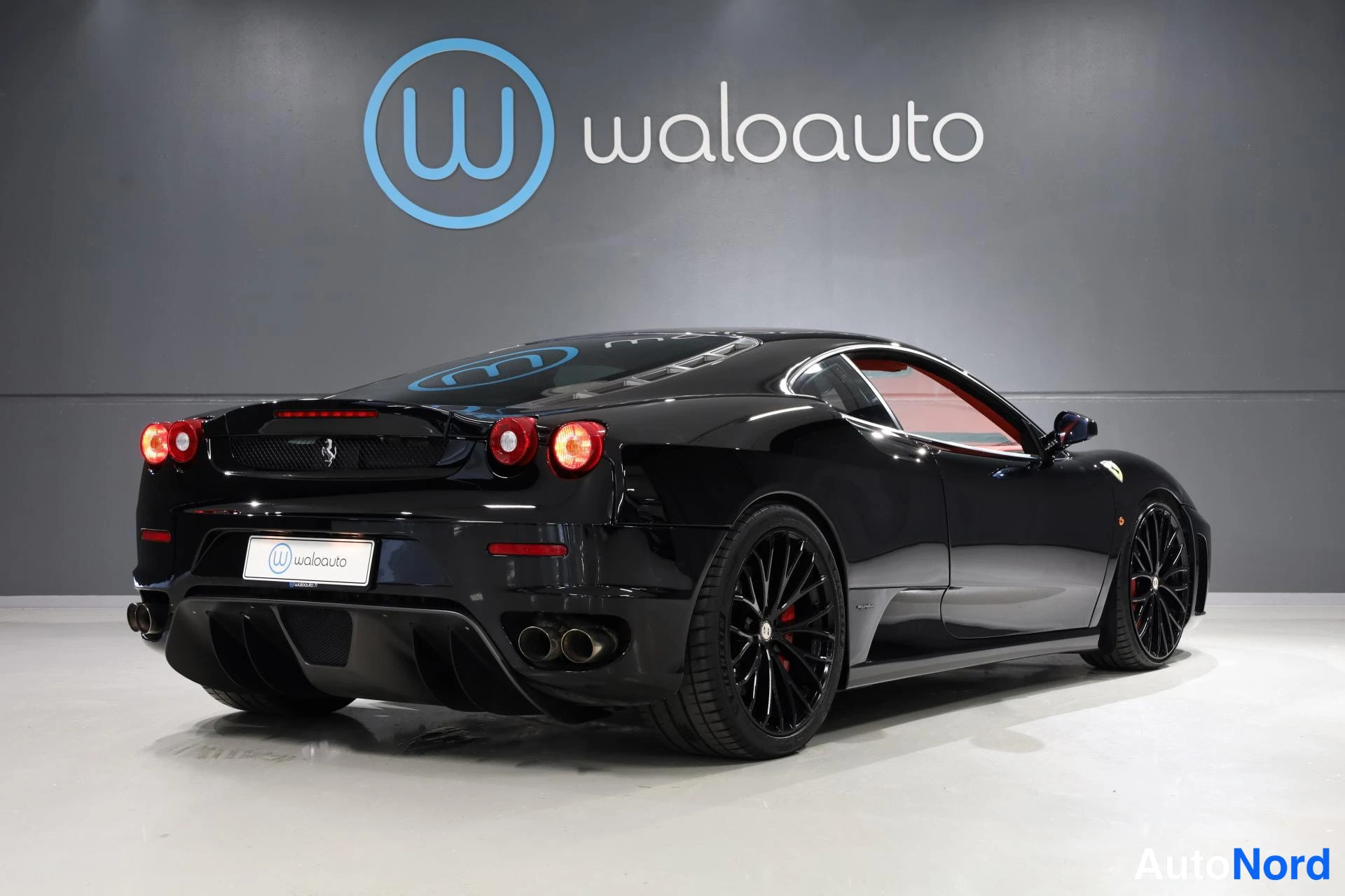 Musta Ferrari F430 2008, takaviisto, kuva 7