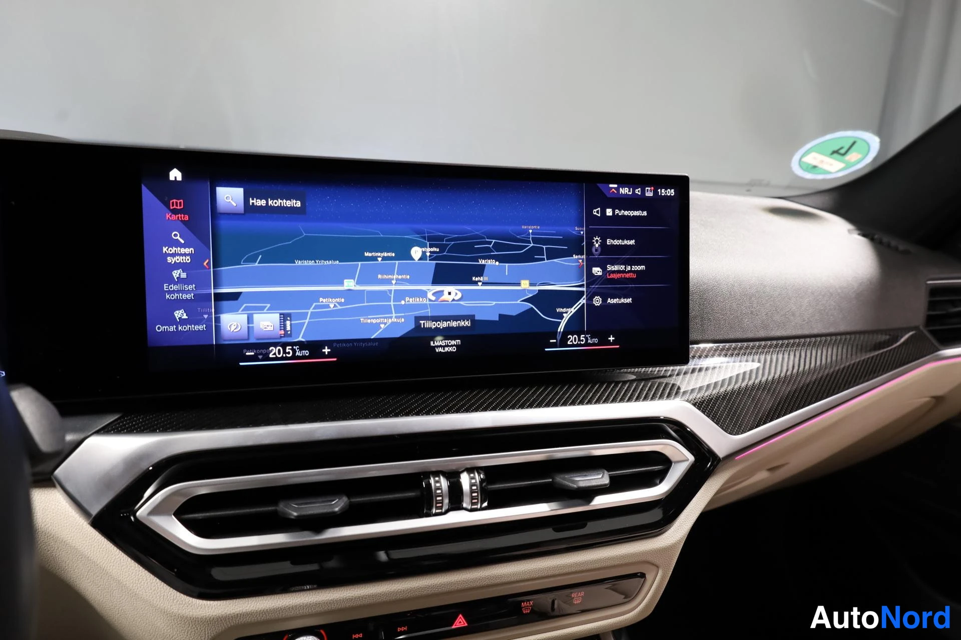 Musta BMW M340i xDrive 2023, yksityiskohta, kuva 26
