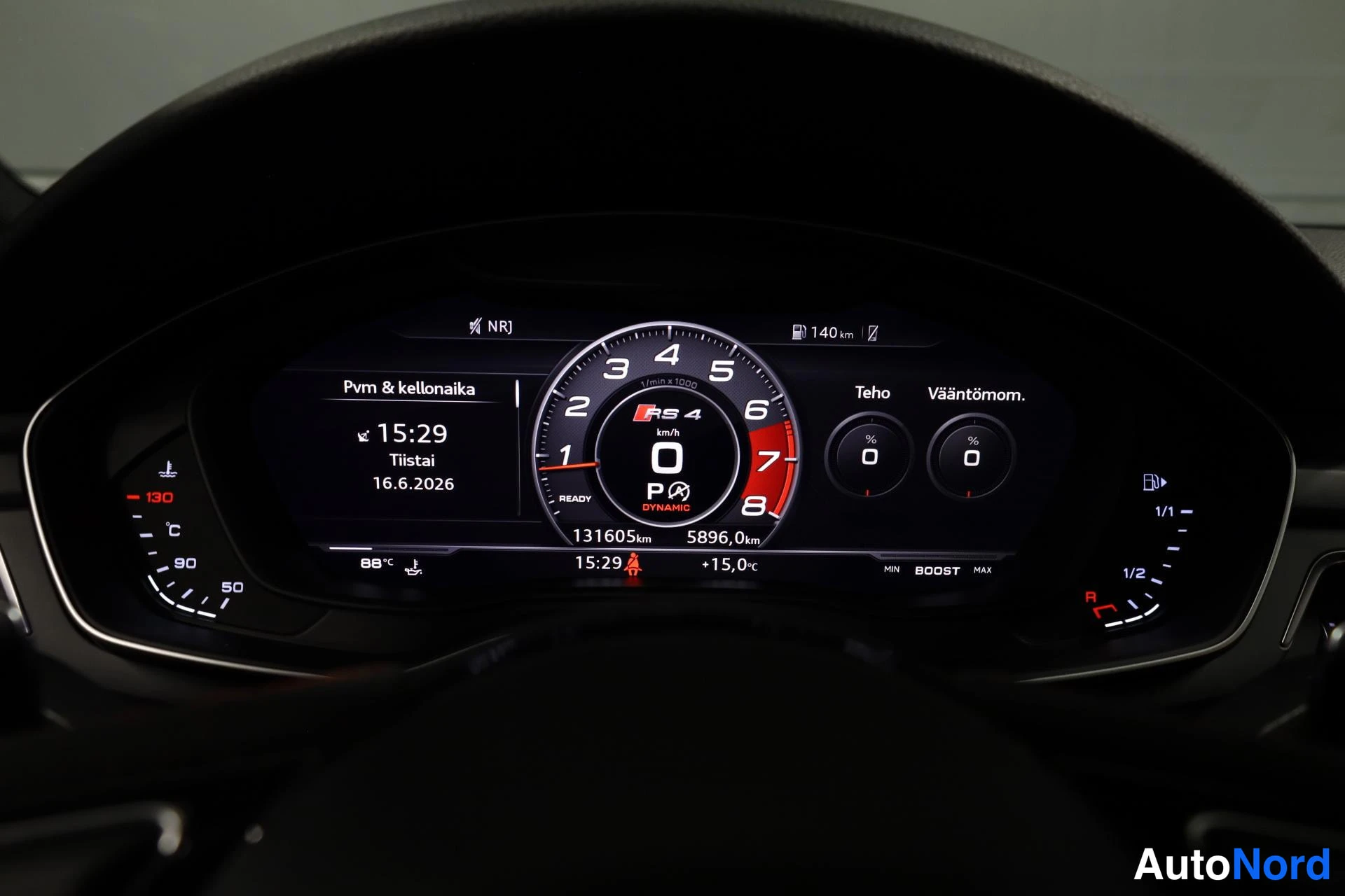 Musta Audi RS4 2018, yksityiskohta, kuva 21