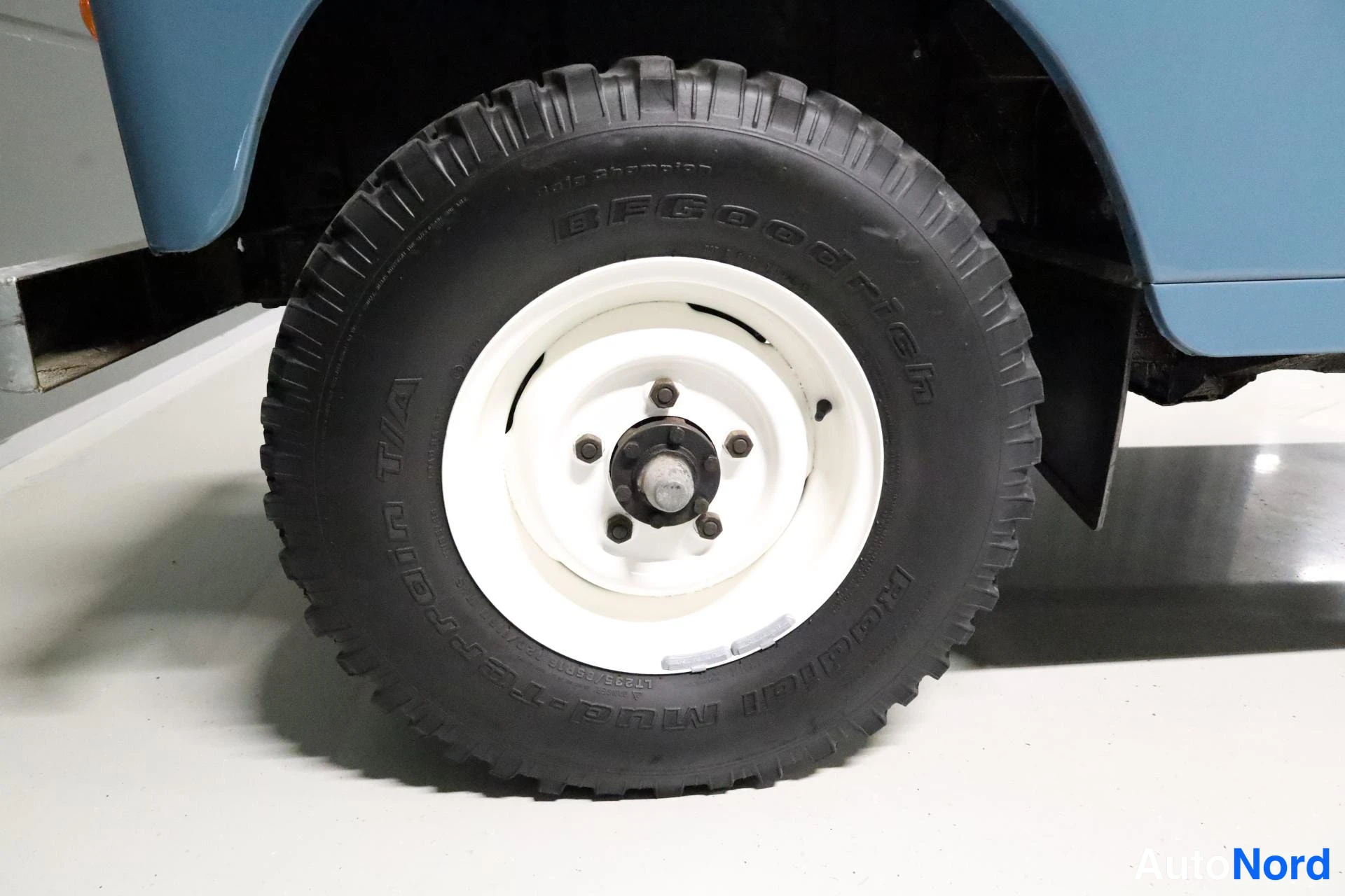 Sininen Land Rover 109 1982, yksityiskohta, kuva 22